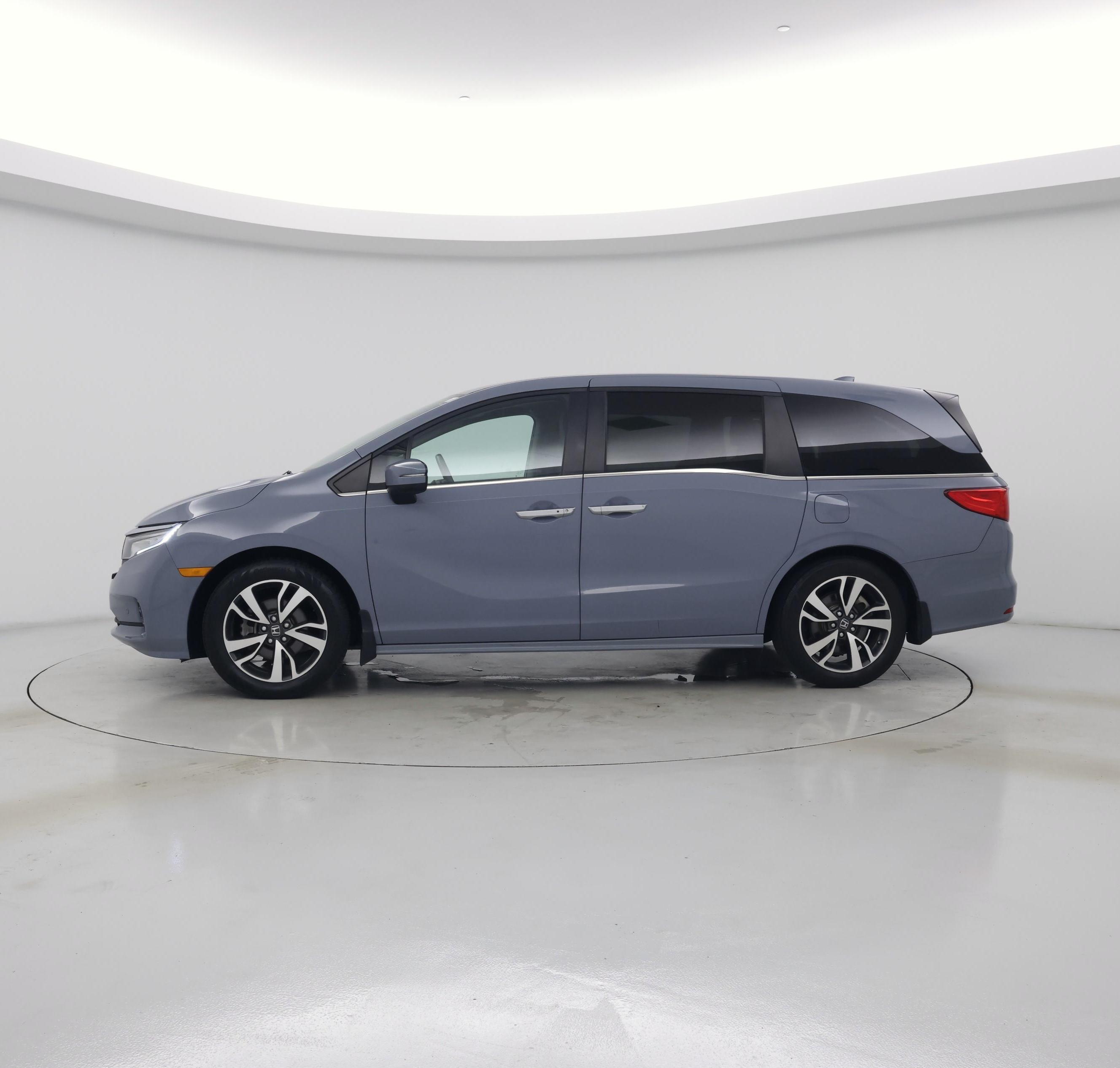 Thumbnail: 2023 Honda Odyssey - 3