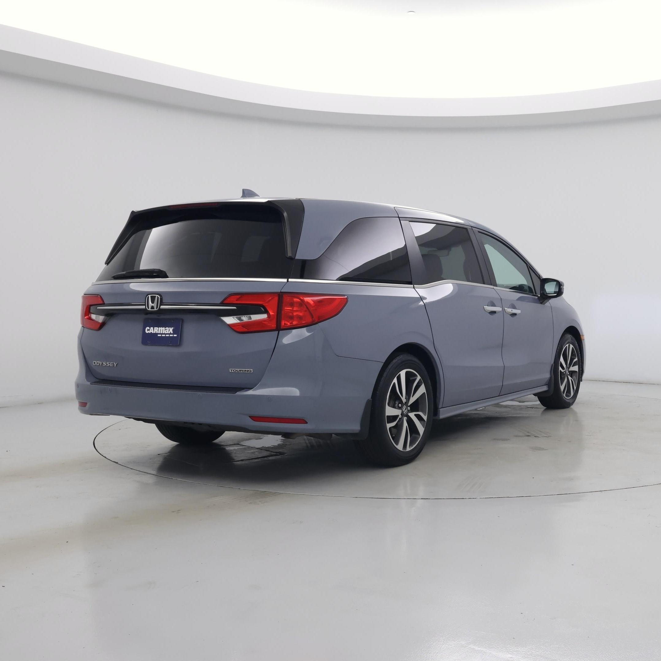 Thumbnail: 2023 Honda Odyssey - 8