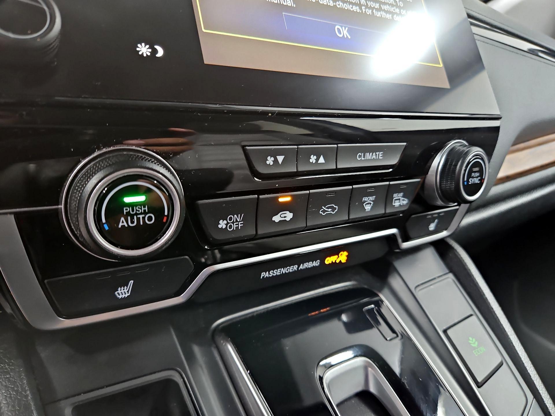 Thumbnail: 2019 Honda CR-V - 16
