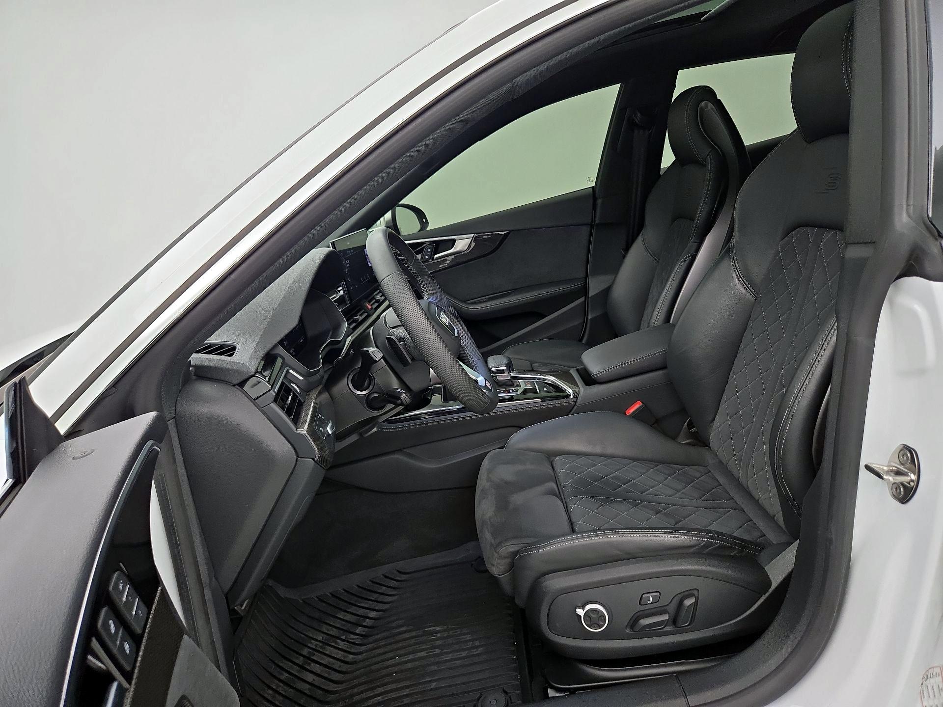 Thumbnail: 2023 Audi S5 - 11