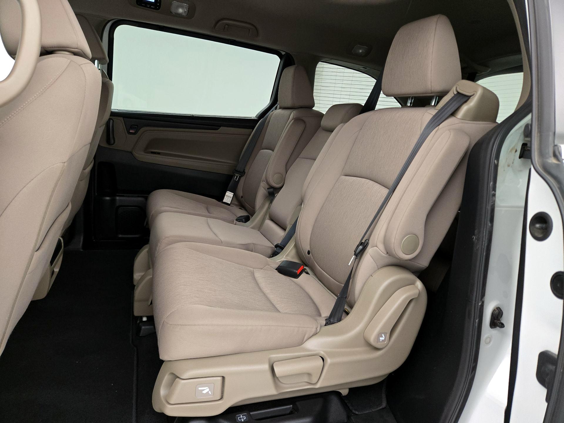 Thumbnail: 2020 Honda Odyssey - 19