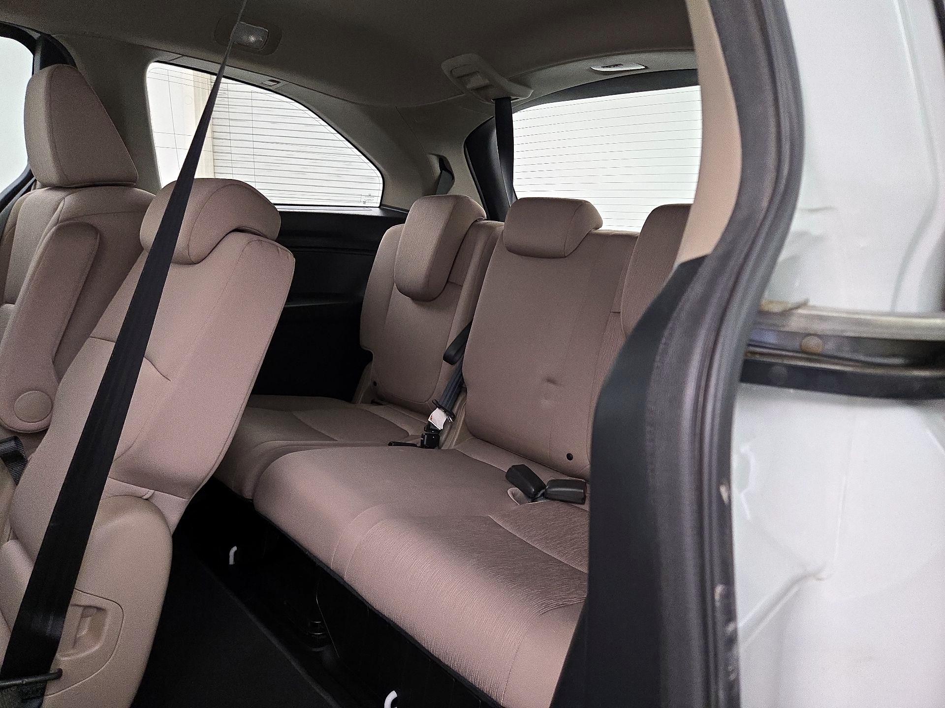 Thumbnail: 2020 Honda Odyssey - 20