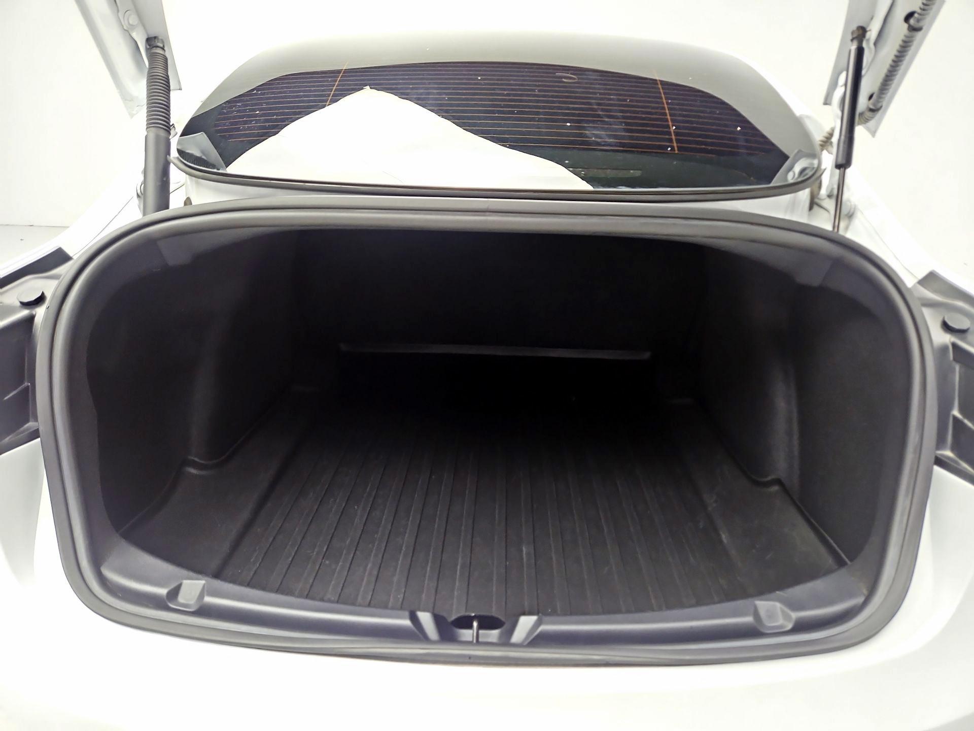 Thumbnail: 2021 Tesla Model 3 - 20