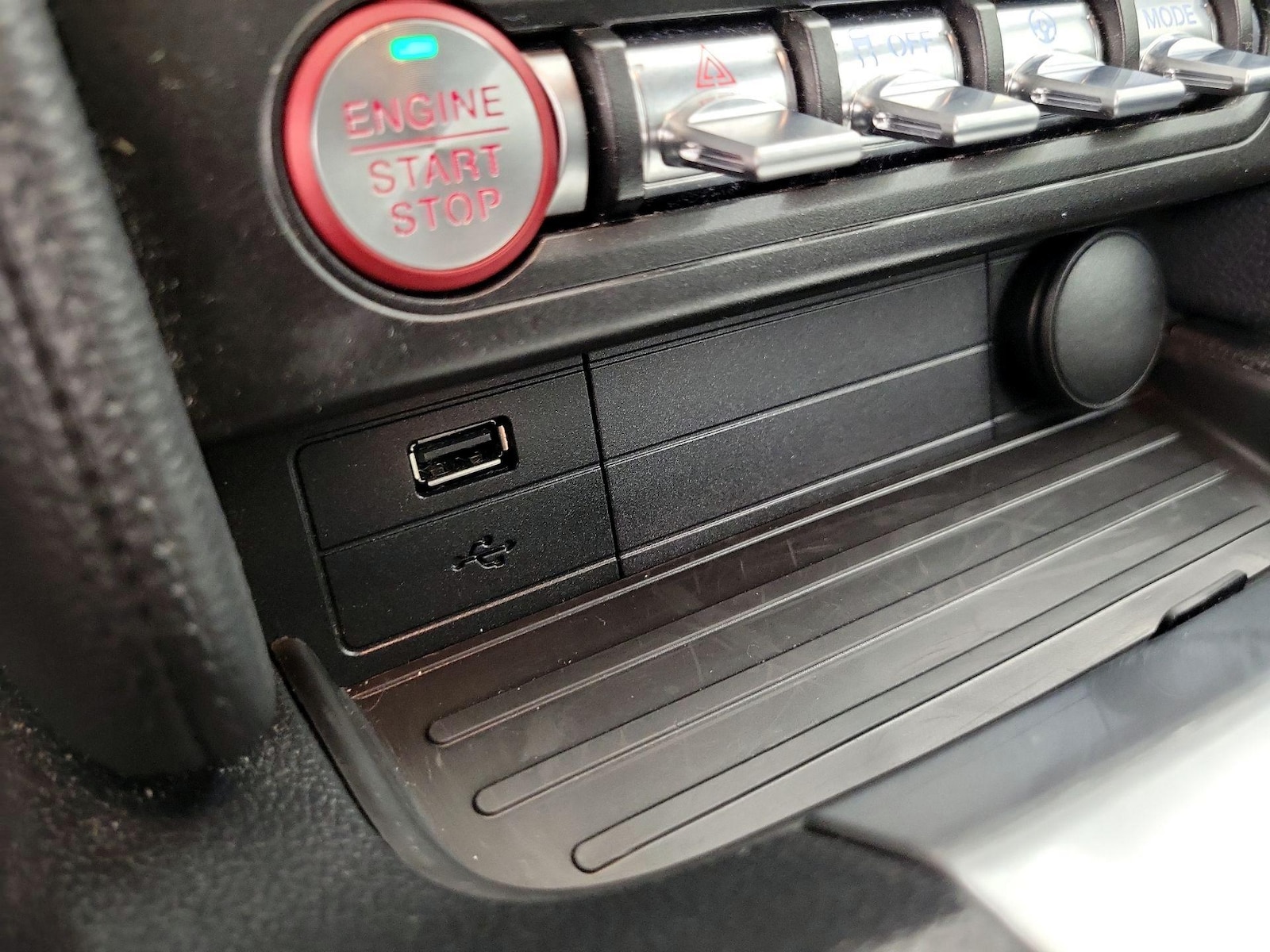 2021 Ford Mustang EcoBoost Premium - Photo 20