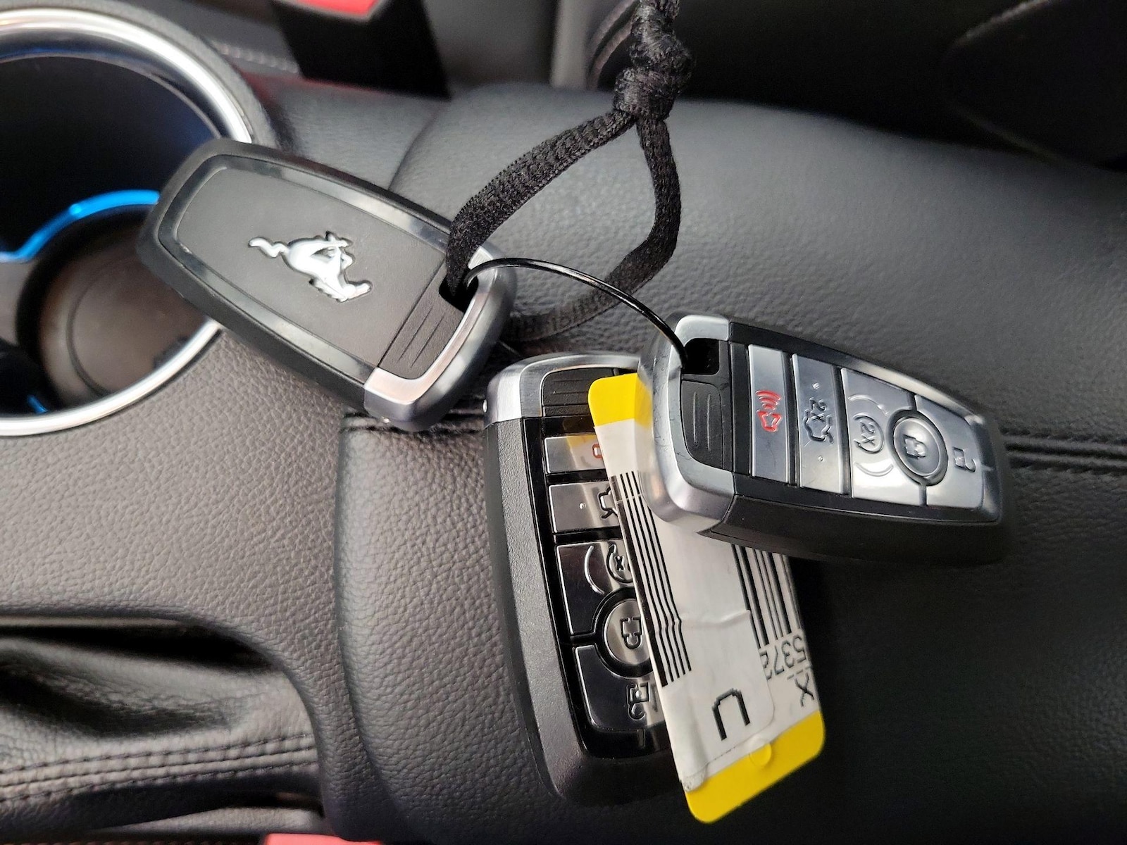 2021 Ford Mustang EcoBoost Premium - Photo 23