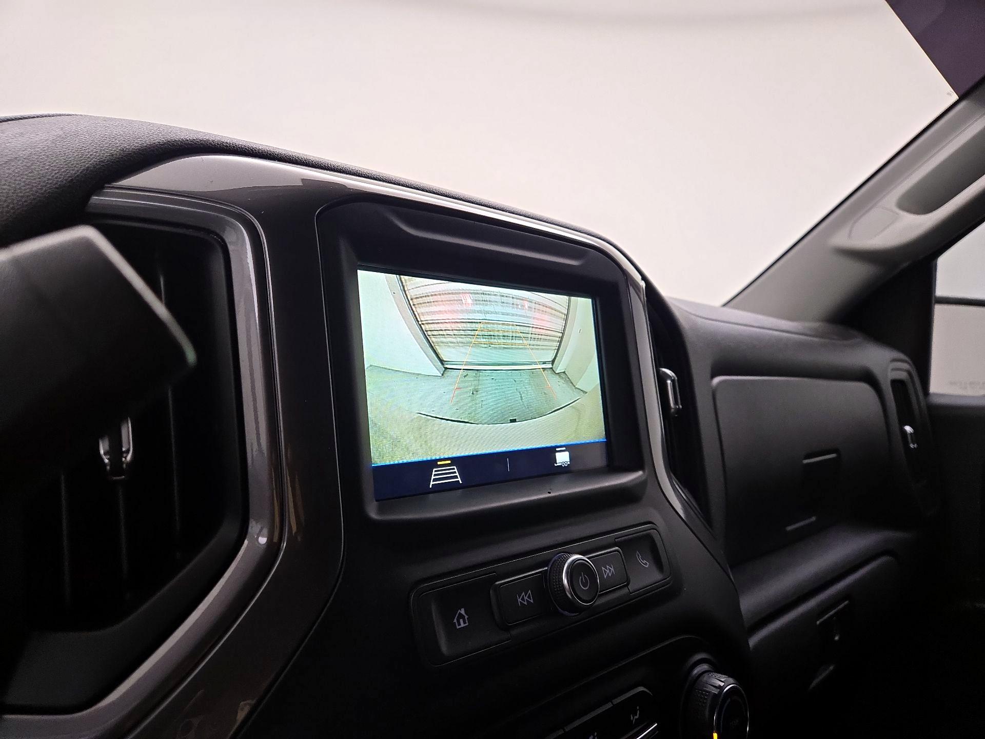 Thumbnail: 2019 Chevrolet Silverado 1500 - 14
