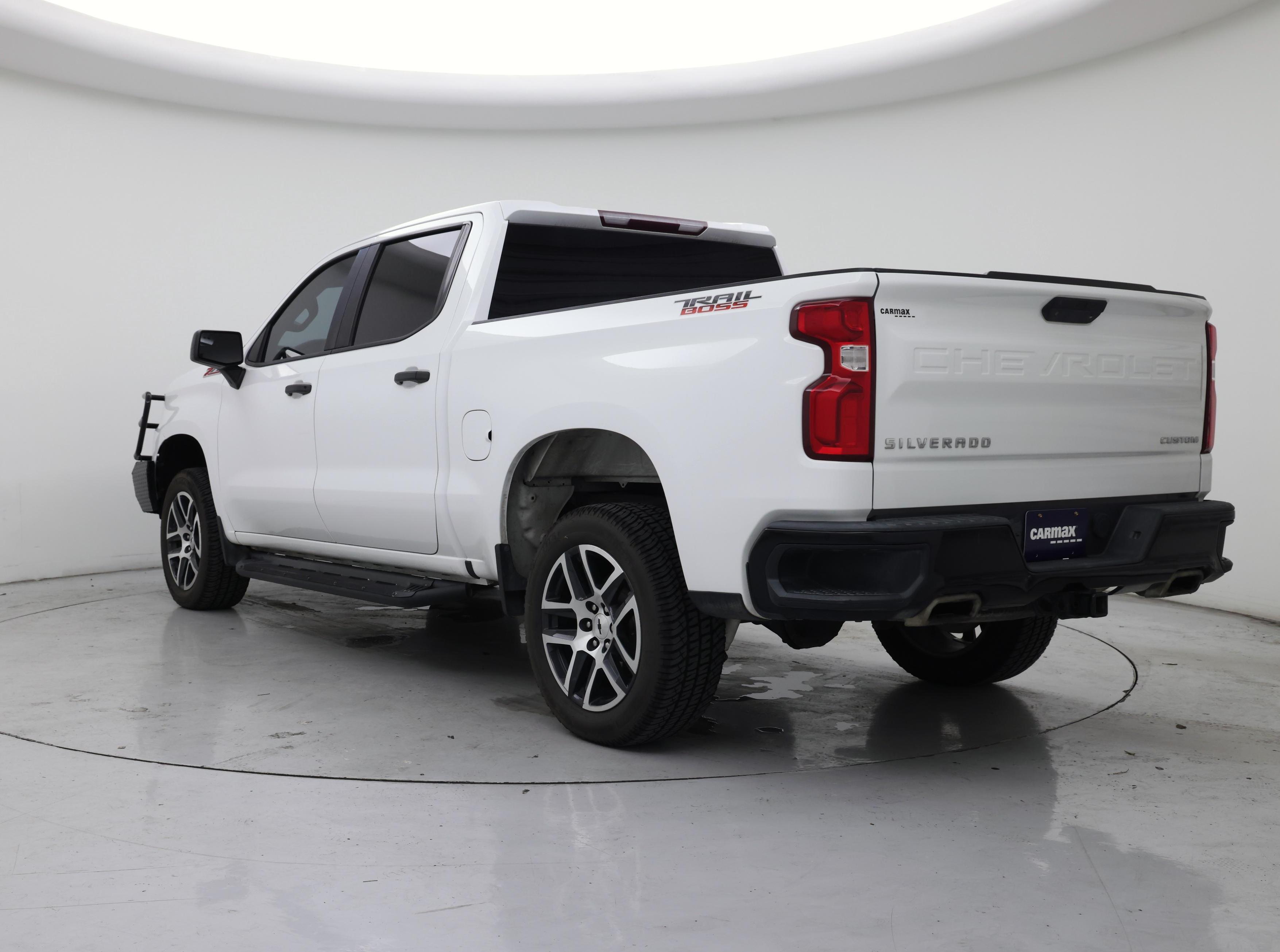 Thumbnail: 2019 Chevrolet Silverado 1500 - 2