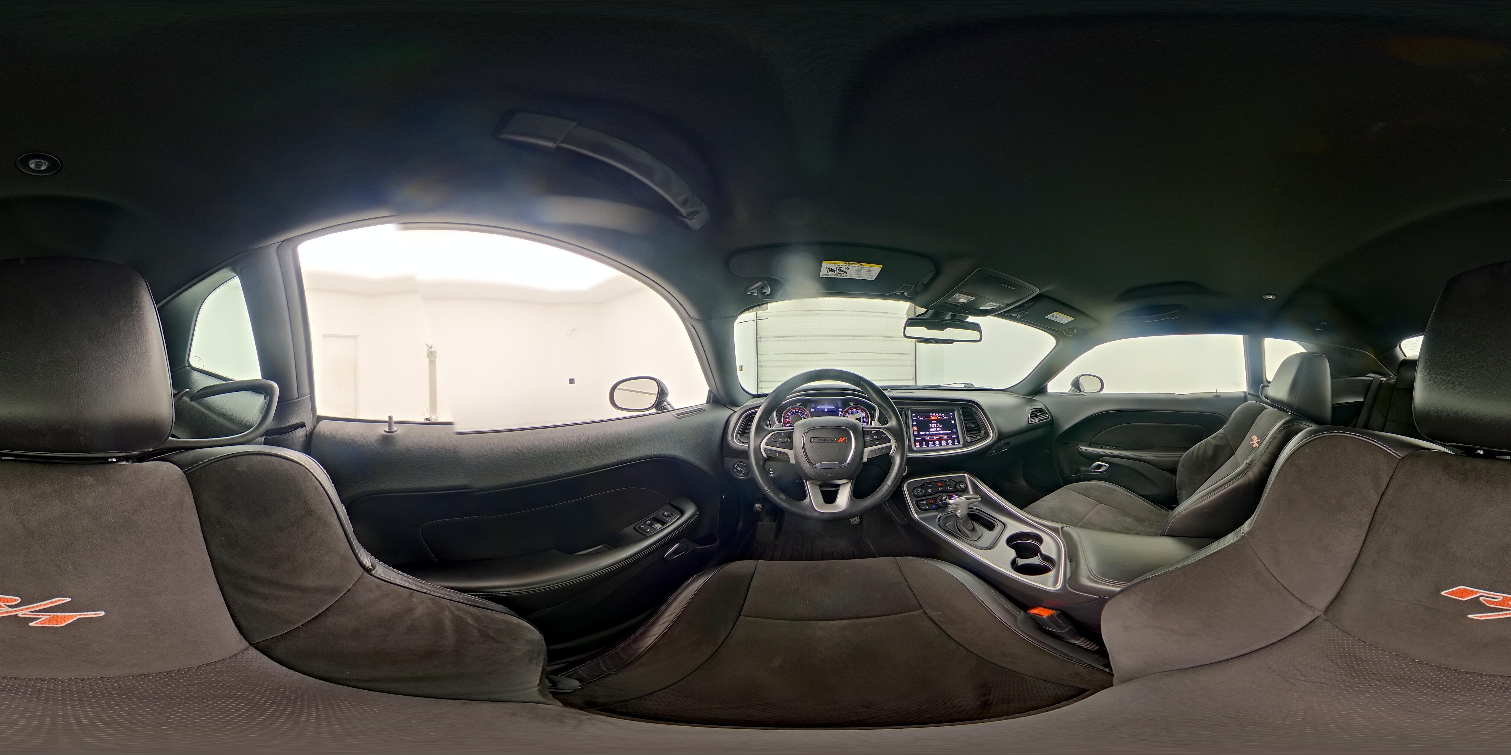 2015 Dodge Challenger R/T - Photo 28