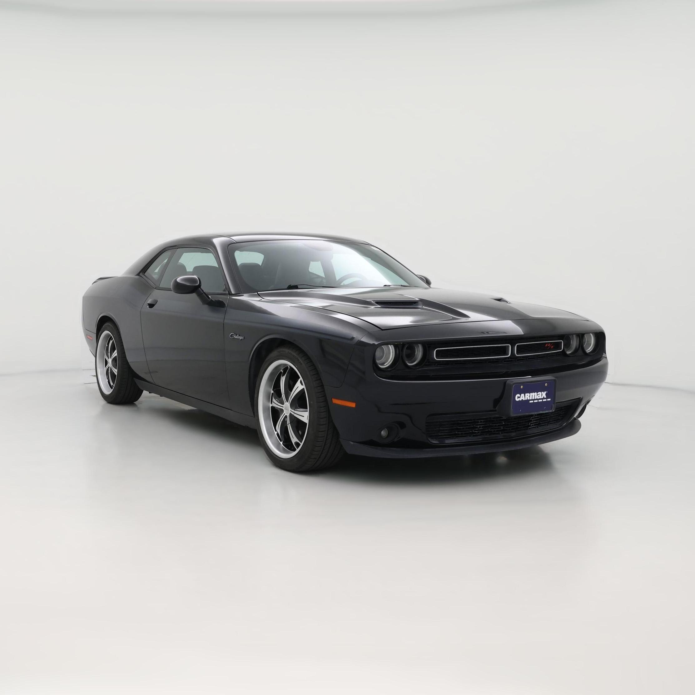 Thumbnail: 2015 Dodge Challenger - 1