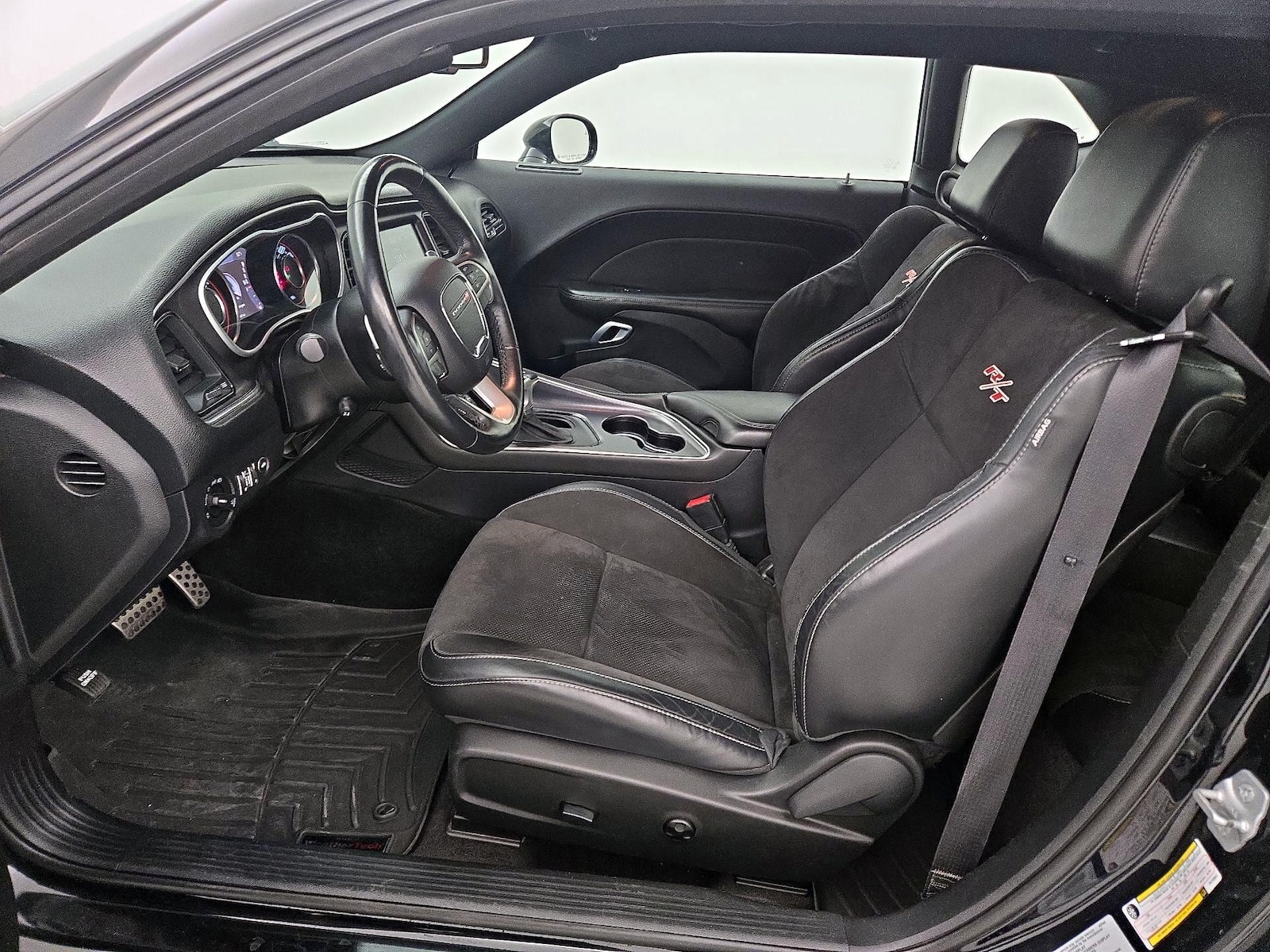 2015 Dodge Challenger R/T - Photo 12