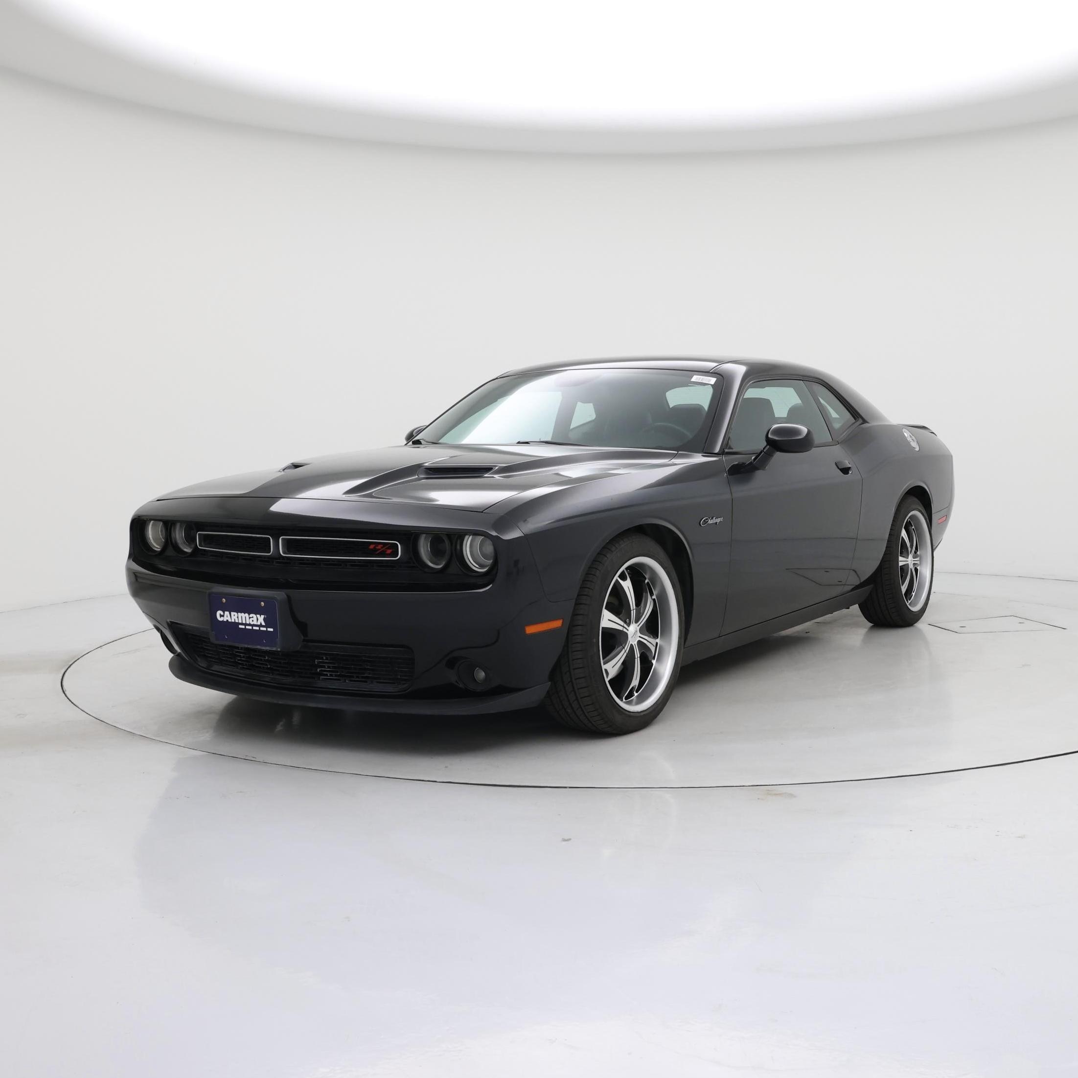Thumbnail: 2015 Dodge Challenger - 4