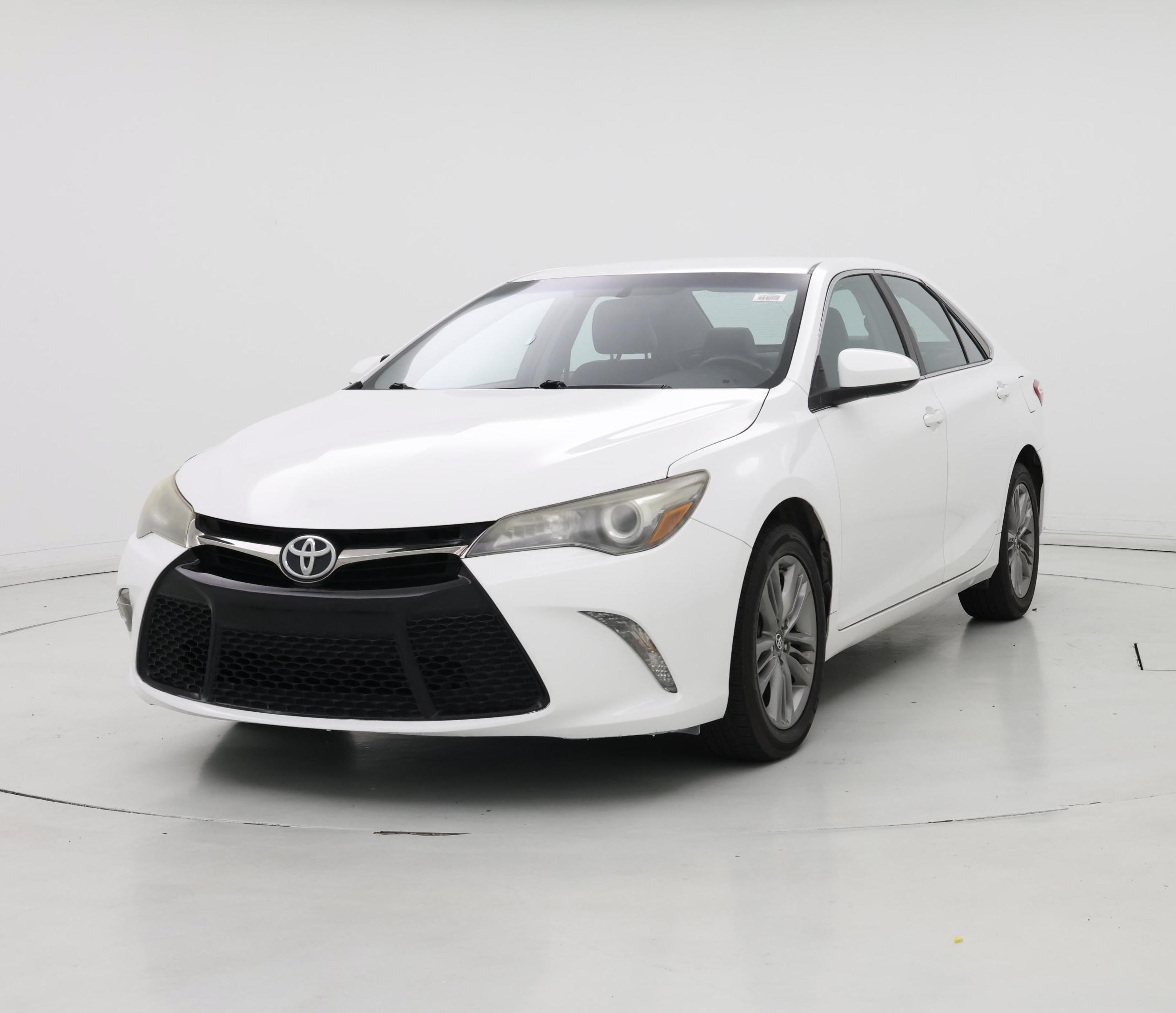 Thumbnail: 2017 Toyota Camry - 4
