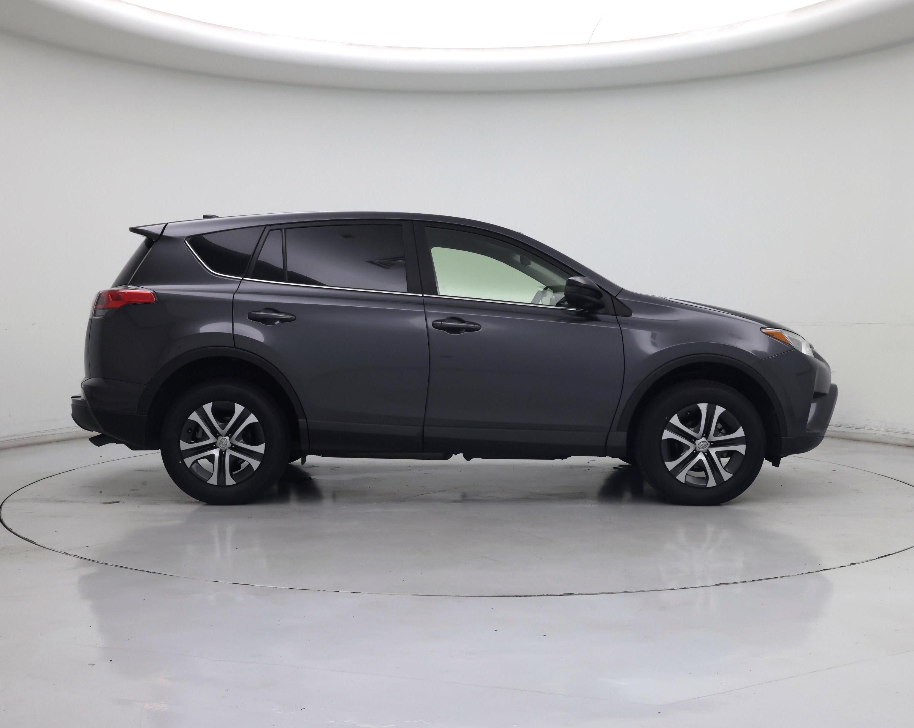 Thumbnail: 2018 Toyota RAV4 - 7