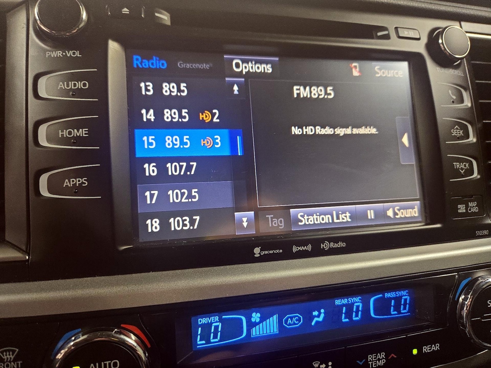 2019 Toyota Highlander XLE - Photo 17