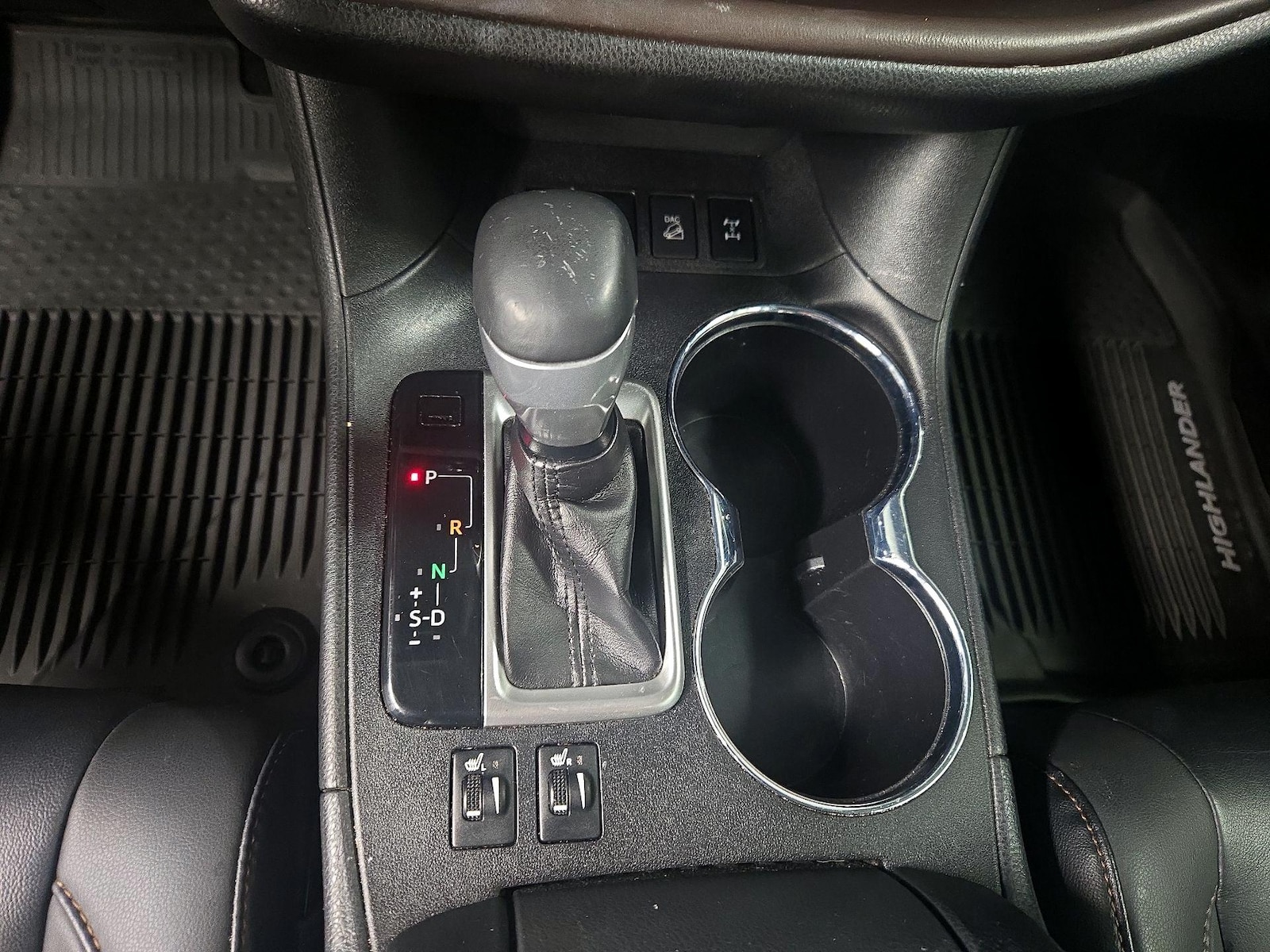 2019 Toyota Highlander XLE - Photo 19