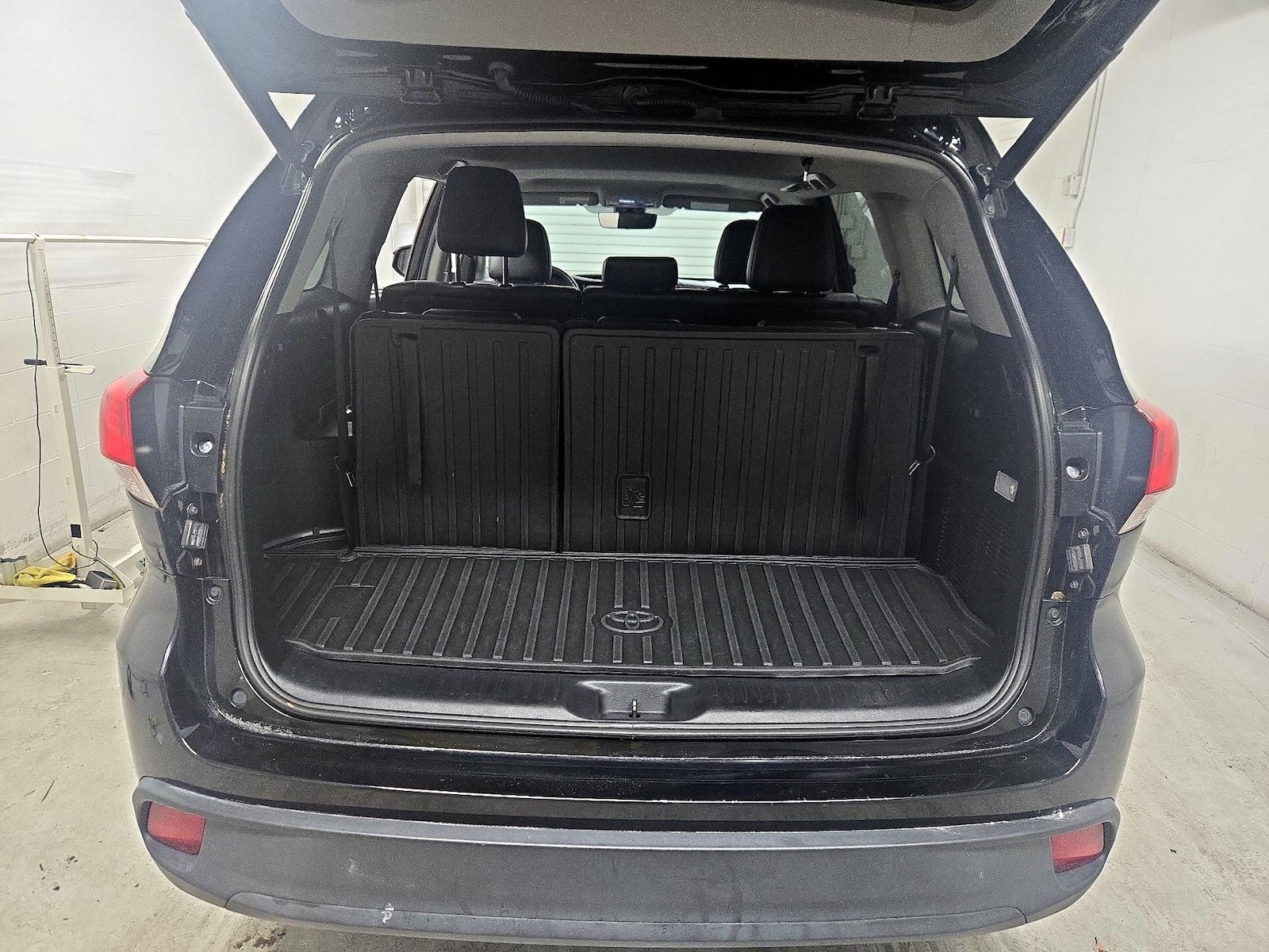 2019 Toyota Highlander XLE - Photo 23