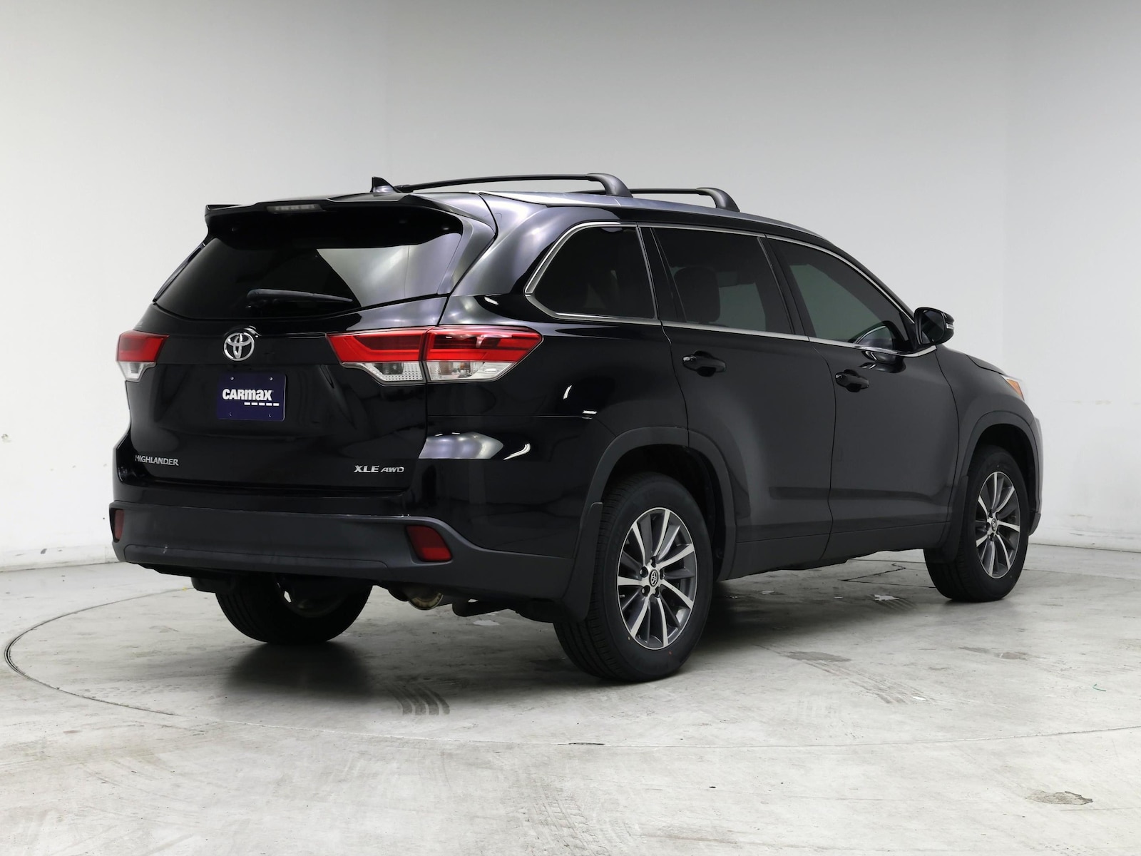 2019 Toyota Highlander XLE - Photo 9