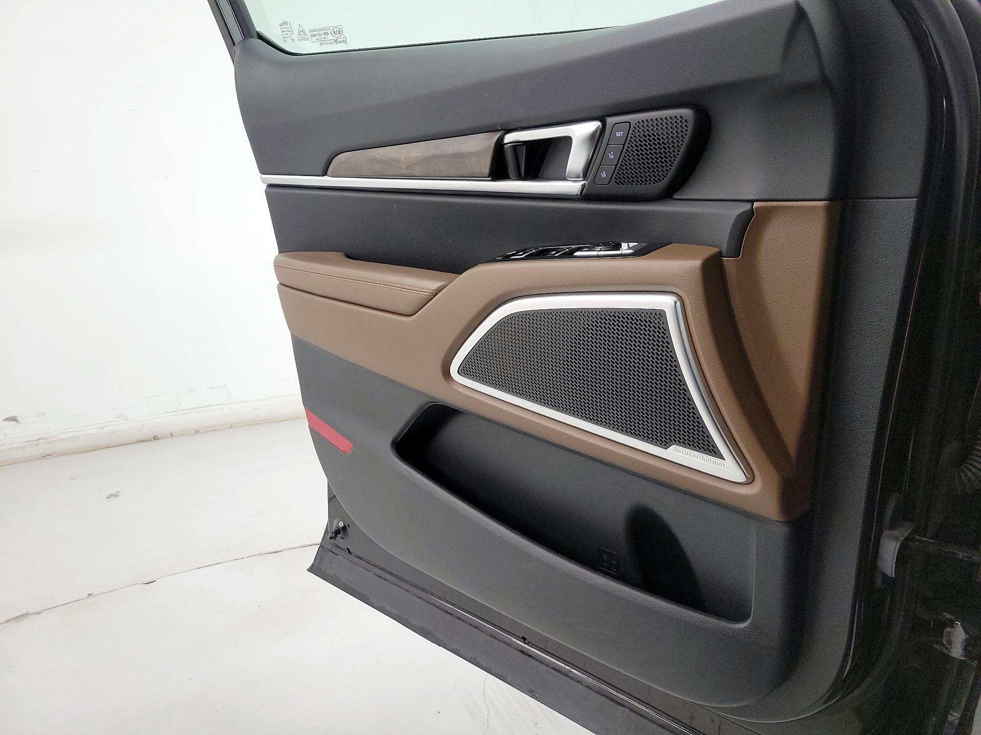 Thumbnail: 2021 Kia Telluride - 12