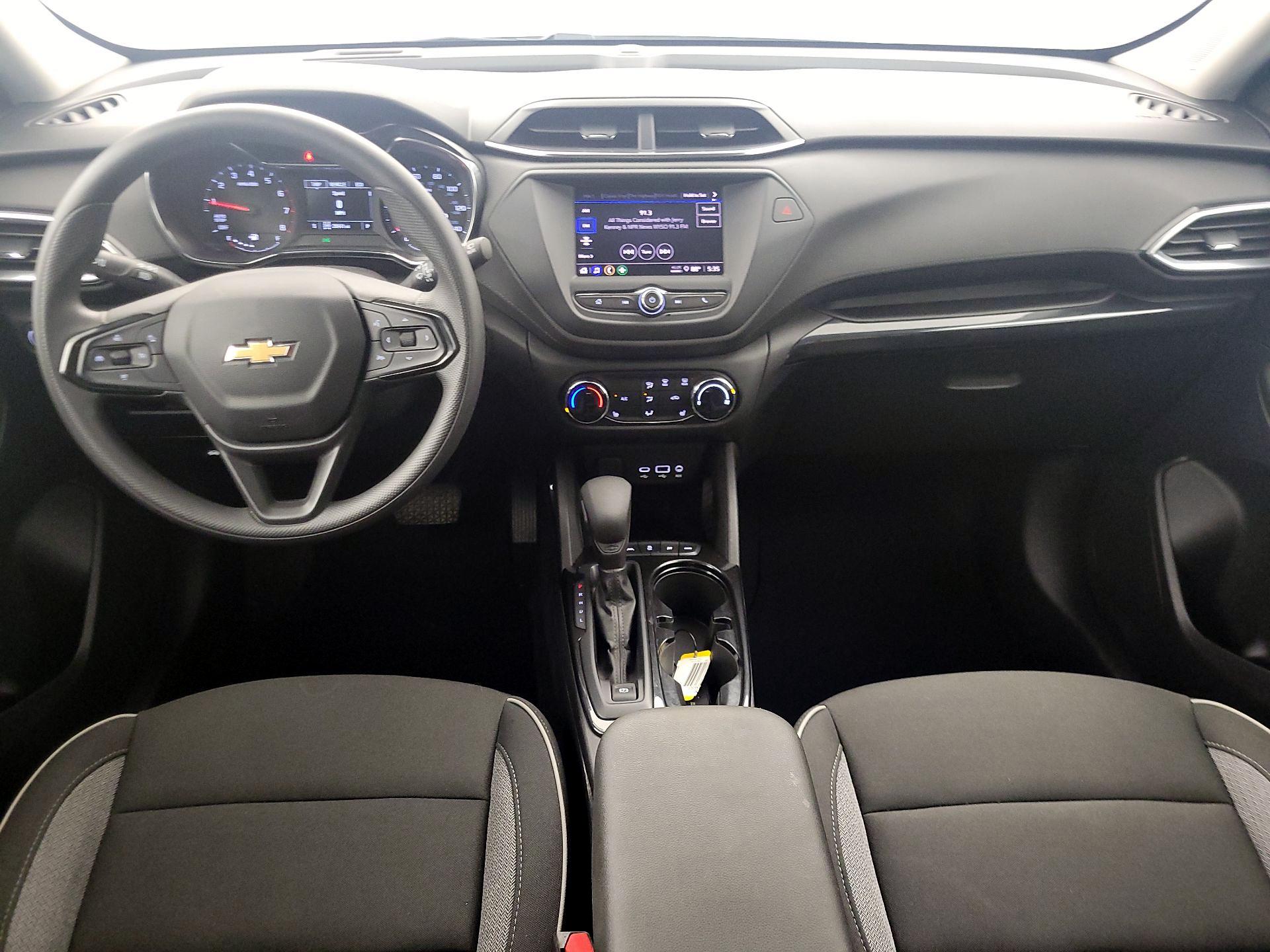 Thumbnail: 2023 Chevrolet TrailBlazer - 9