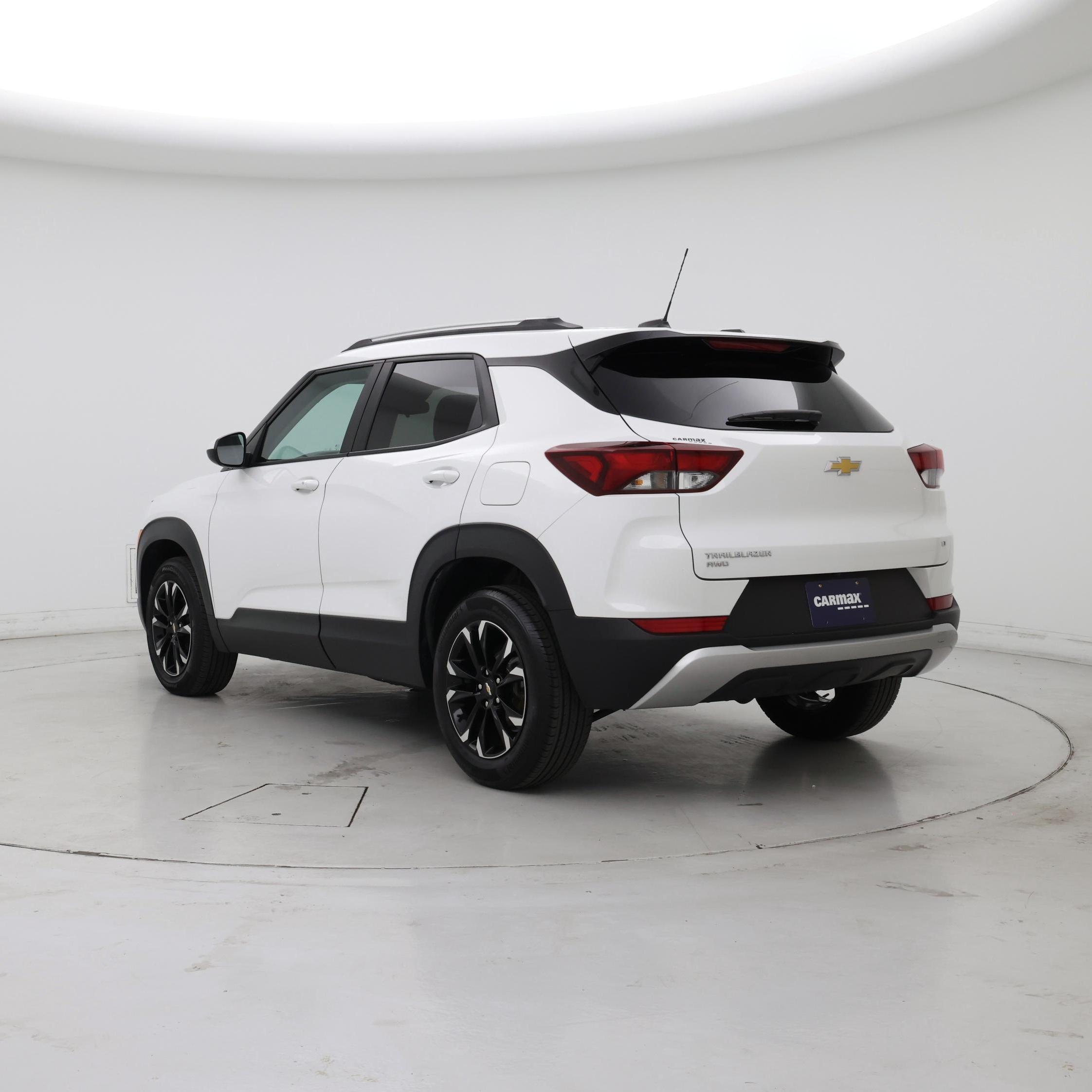 Thumbnail: 2023 Chevrolet TrailBlazer - 2
