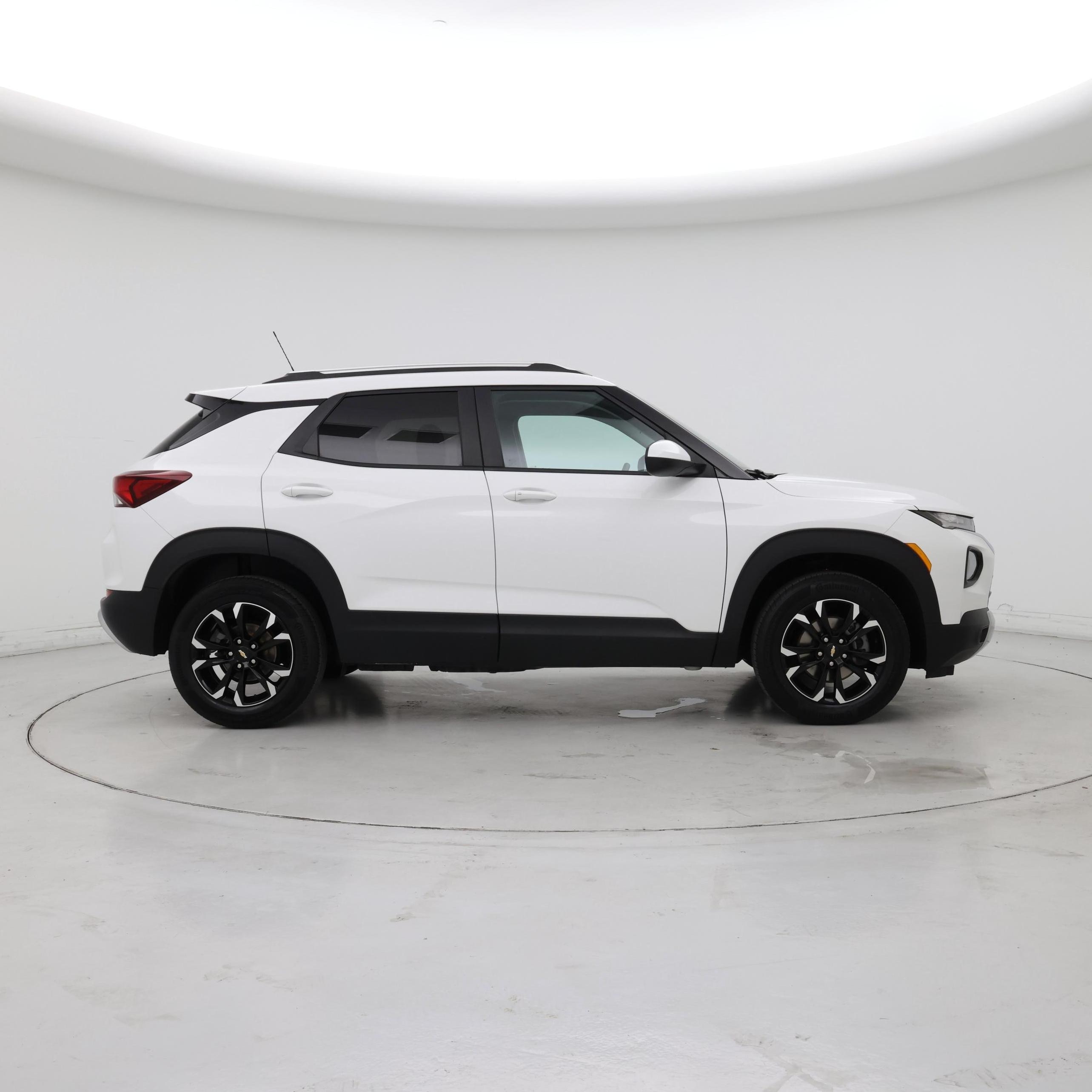 Thumbnail: 2023 Chevrolet TrailBlazer - 7