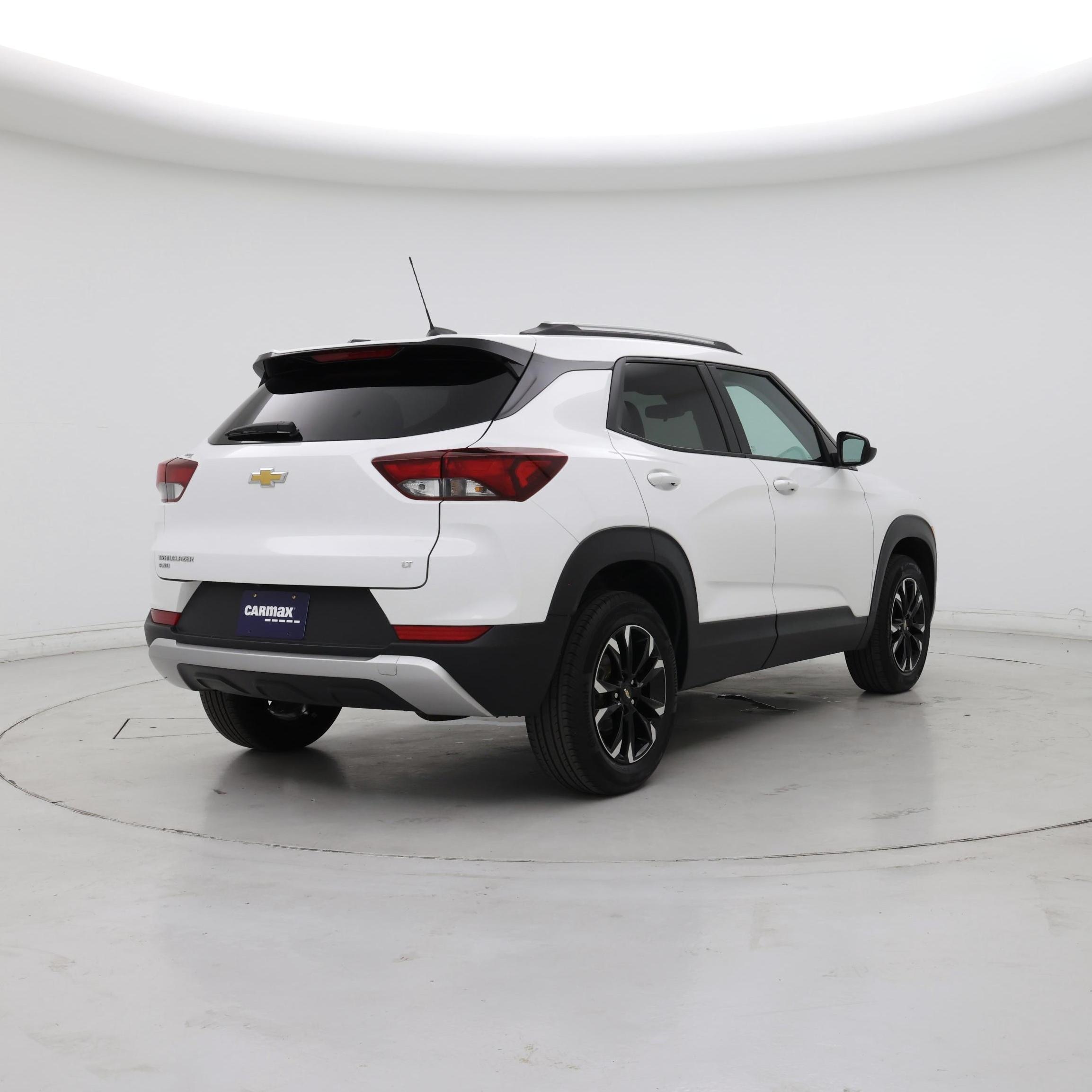 Thumbnail: 2023 Chevrolet TrailBlazer - 8