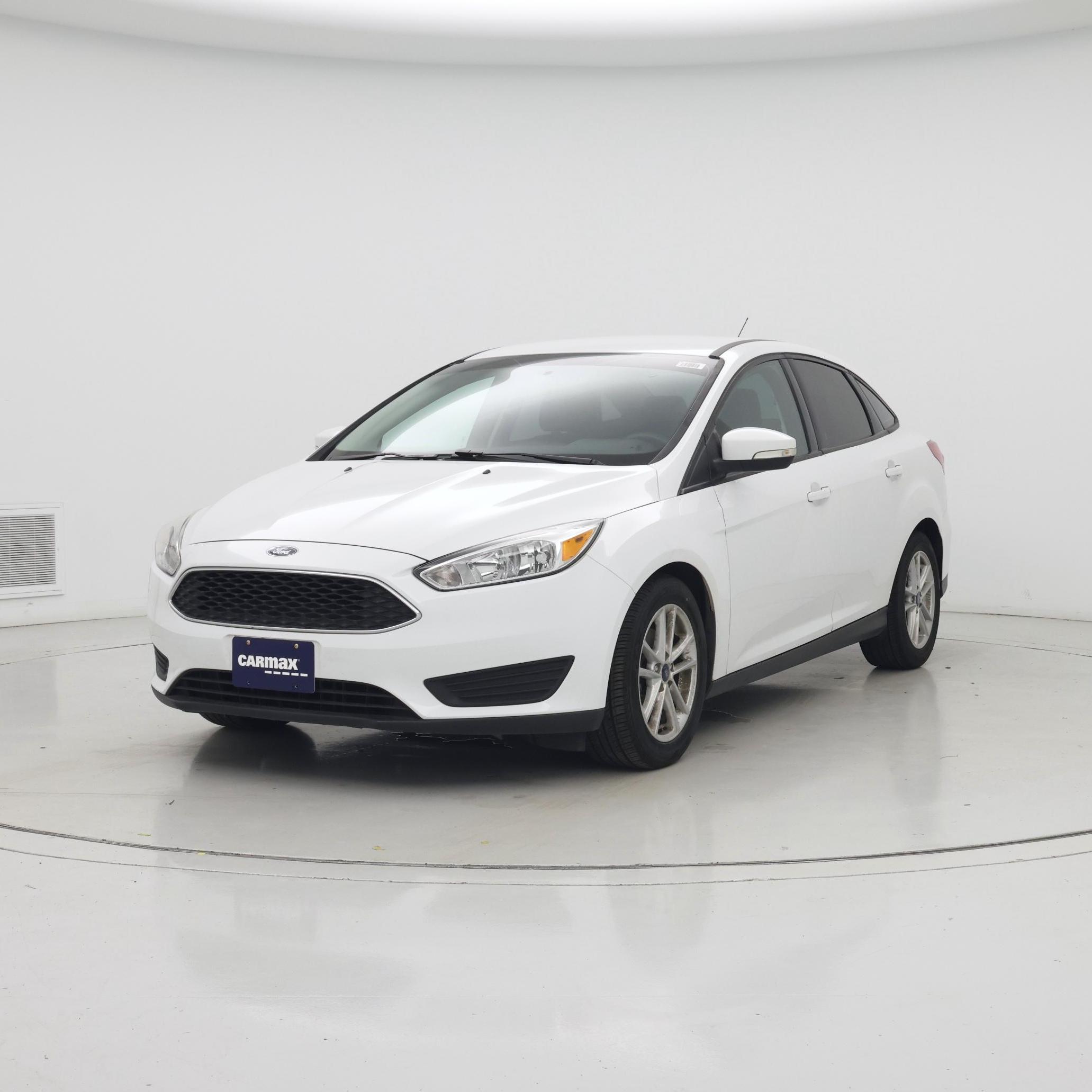 Thumbnail: 2016 Ford Focus - 4