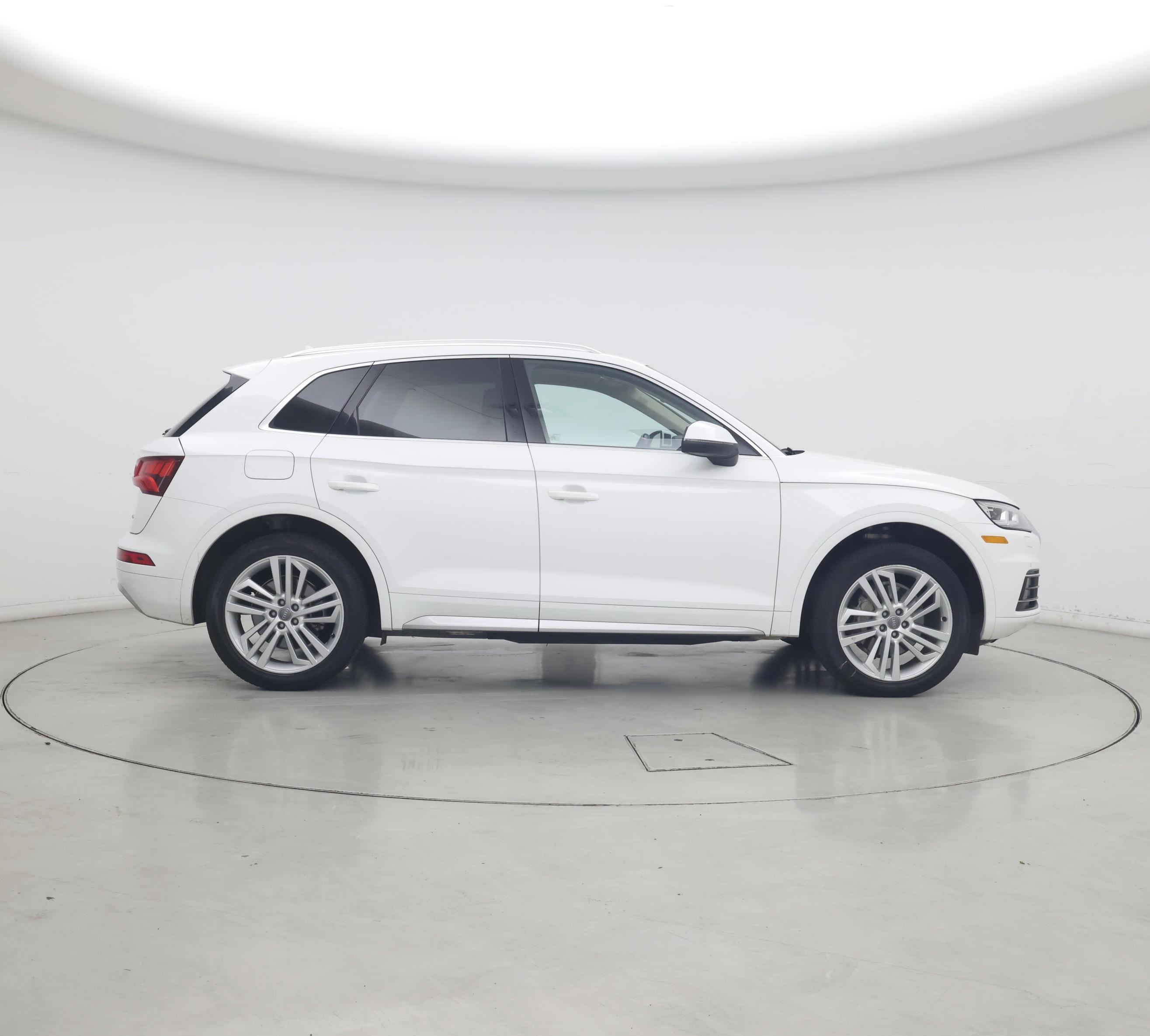 Thumbnail: 2019 Audi Q5 - 7