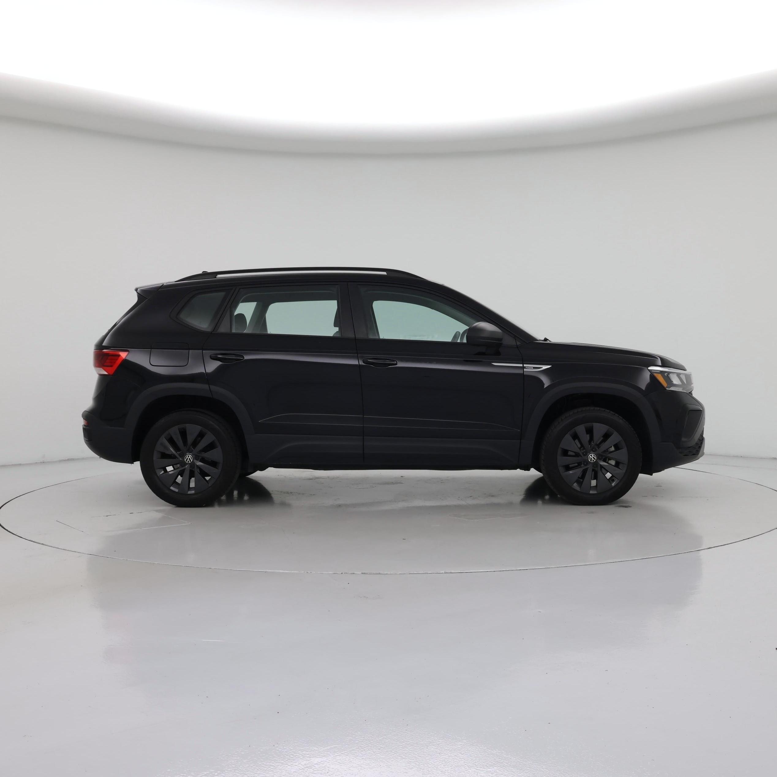 Thumbnail: 2024 Volkswagen Taos - 7