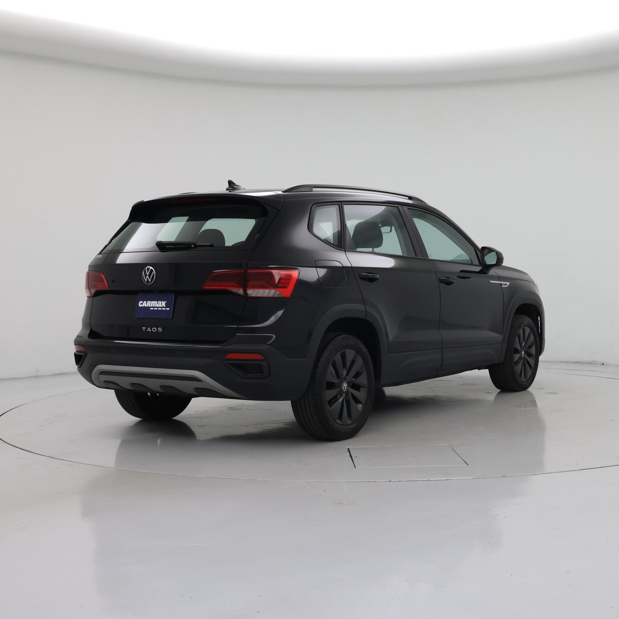 Thumbnail: 2024 Volkswagen Taos - 8
