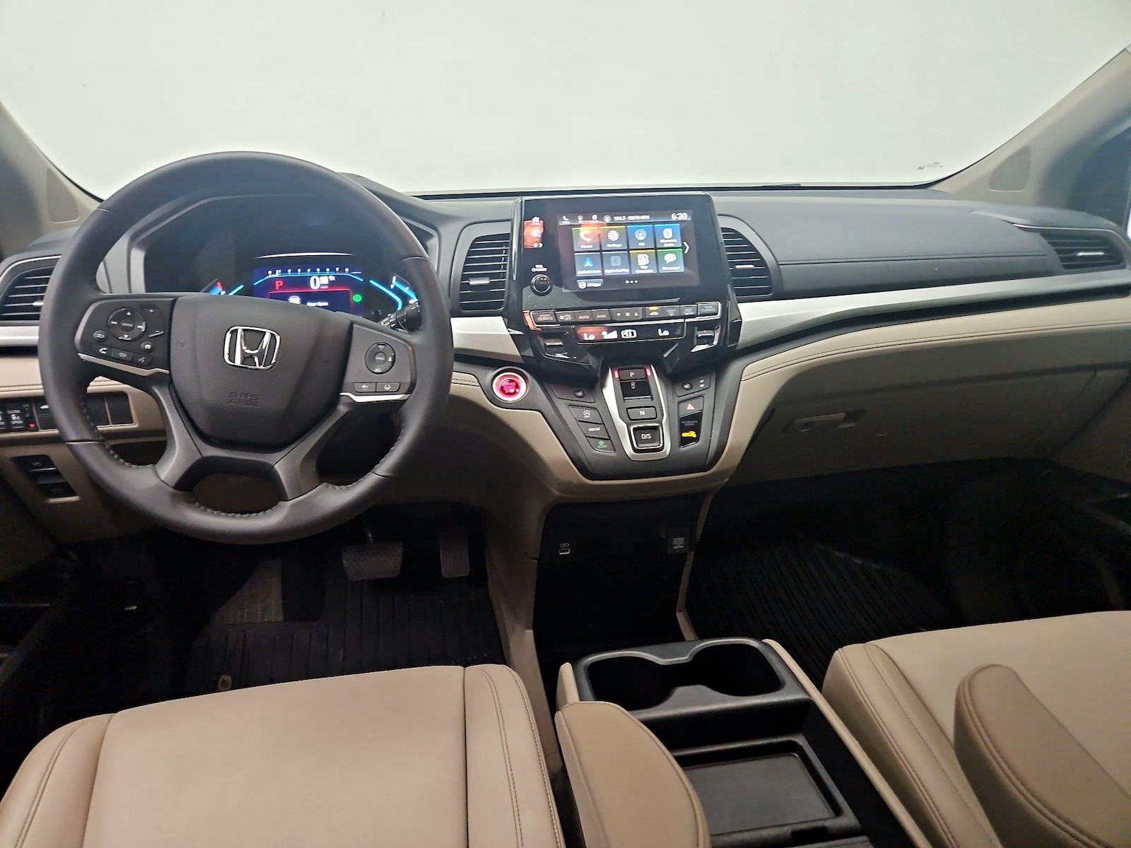 Apple CarPlay® & Android Auto™