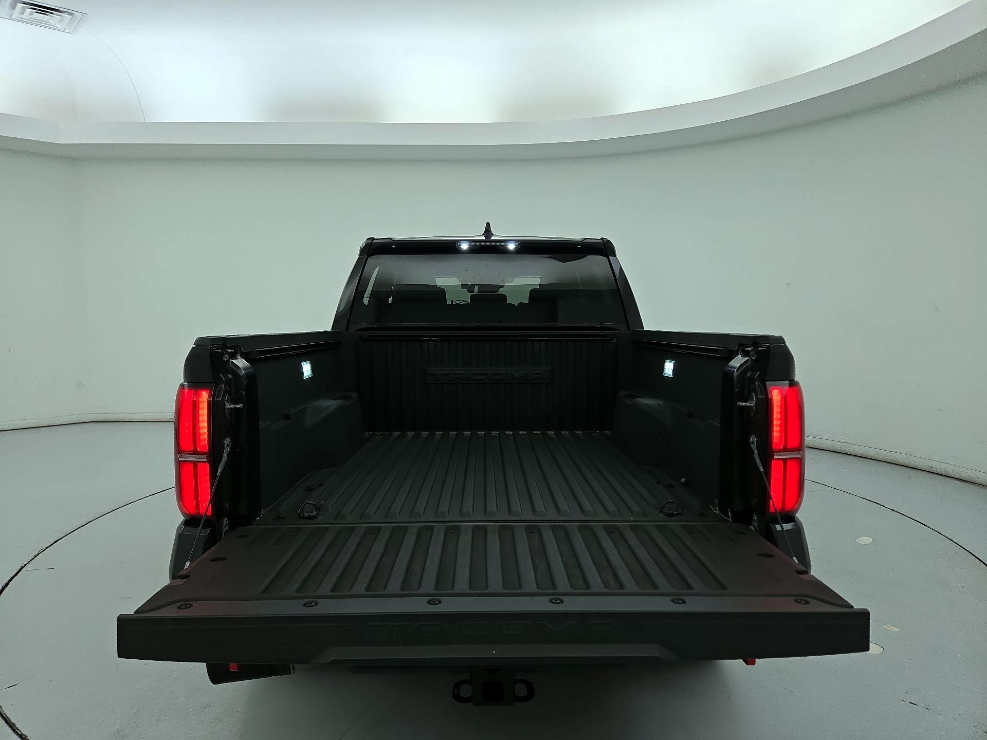 Thumbnail: 2024 Toyota Tacoma - 20