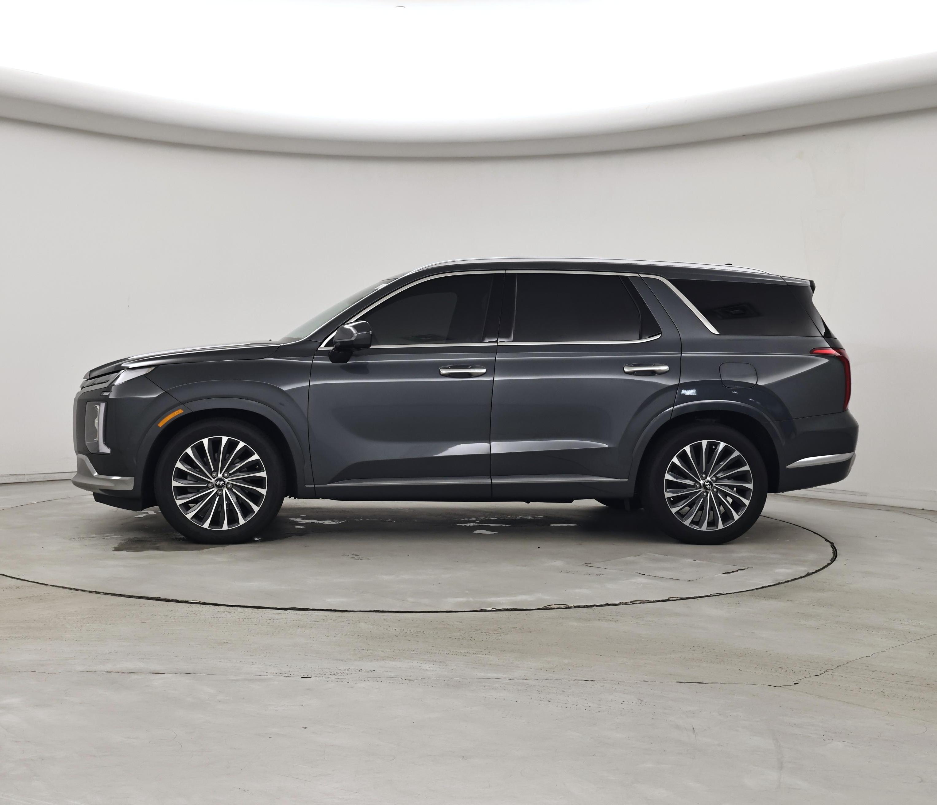 Thumbnail: 2023 Hyundai Palisade - 3