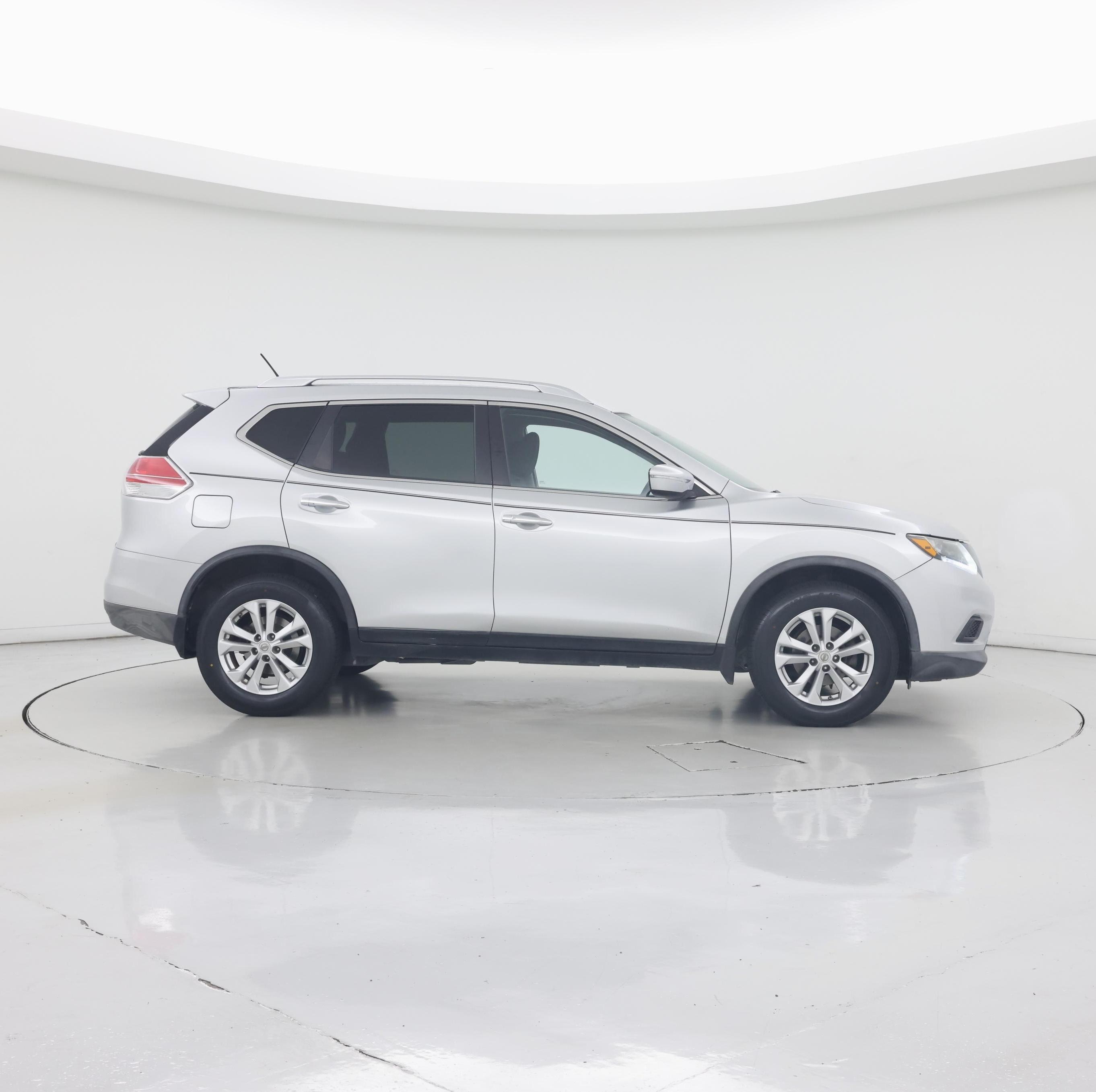 Thumbnail: 2015 Nissan Rogue - 7