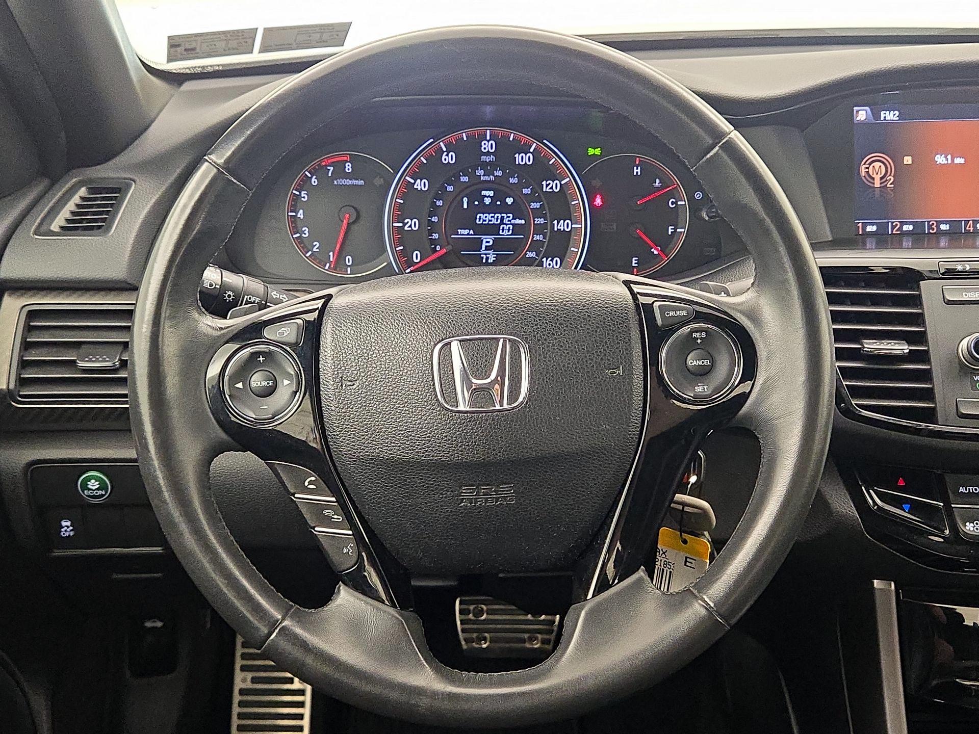 Thumbnail: 2016 Honda Accord - 10