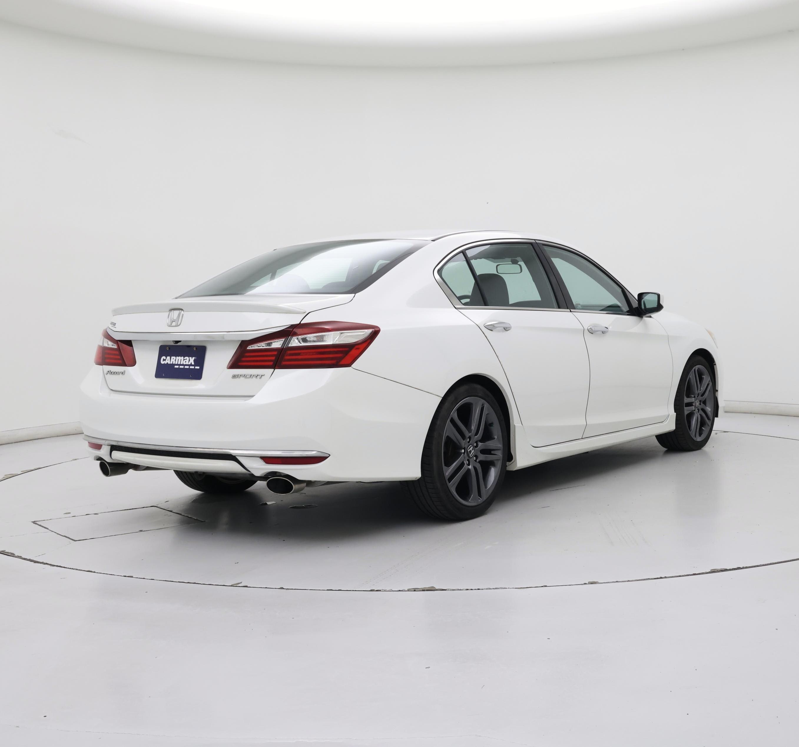 Thumbnail: 2016 Honda Accord - 8