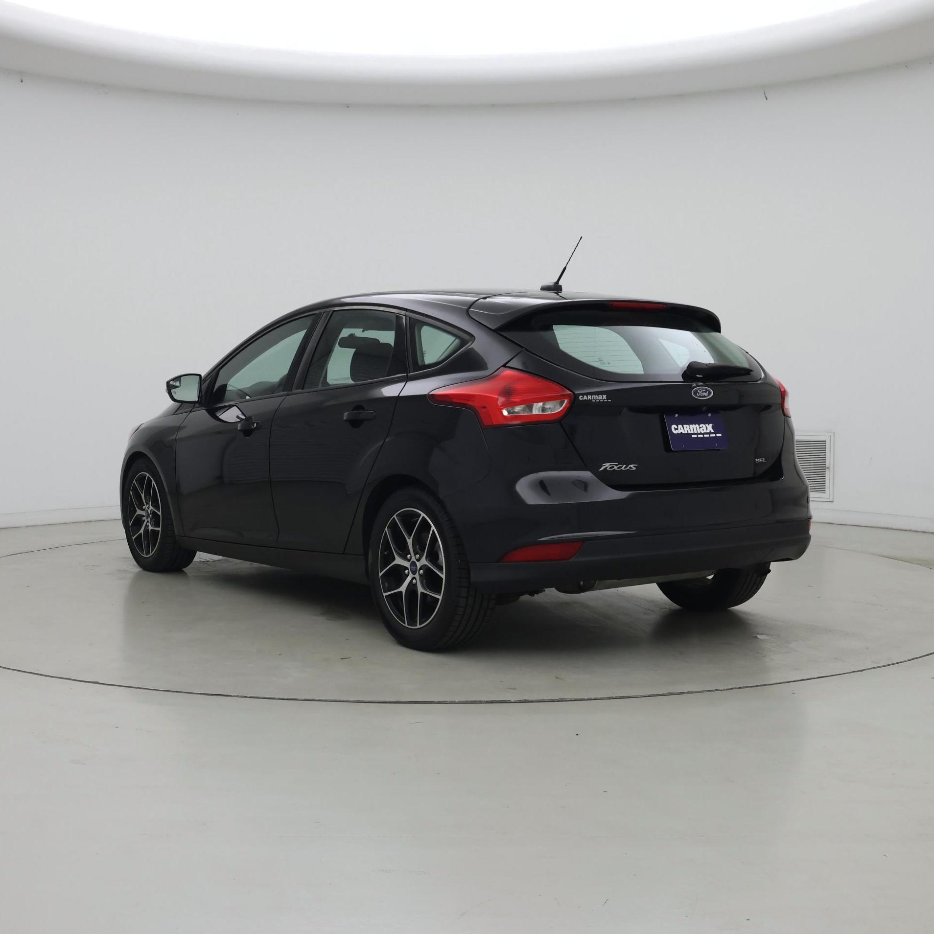 Thumbnail: 2018 Ford Focus - 2