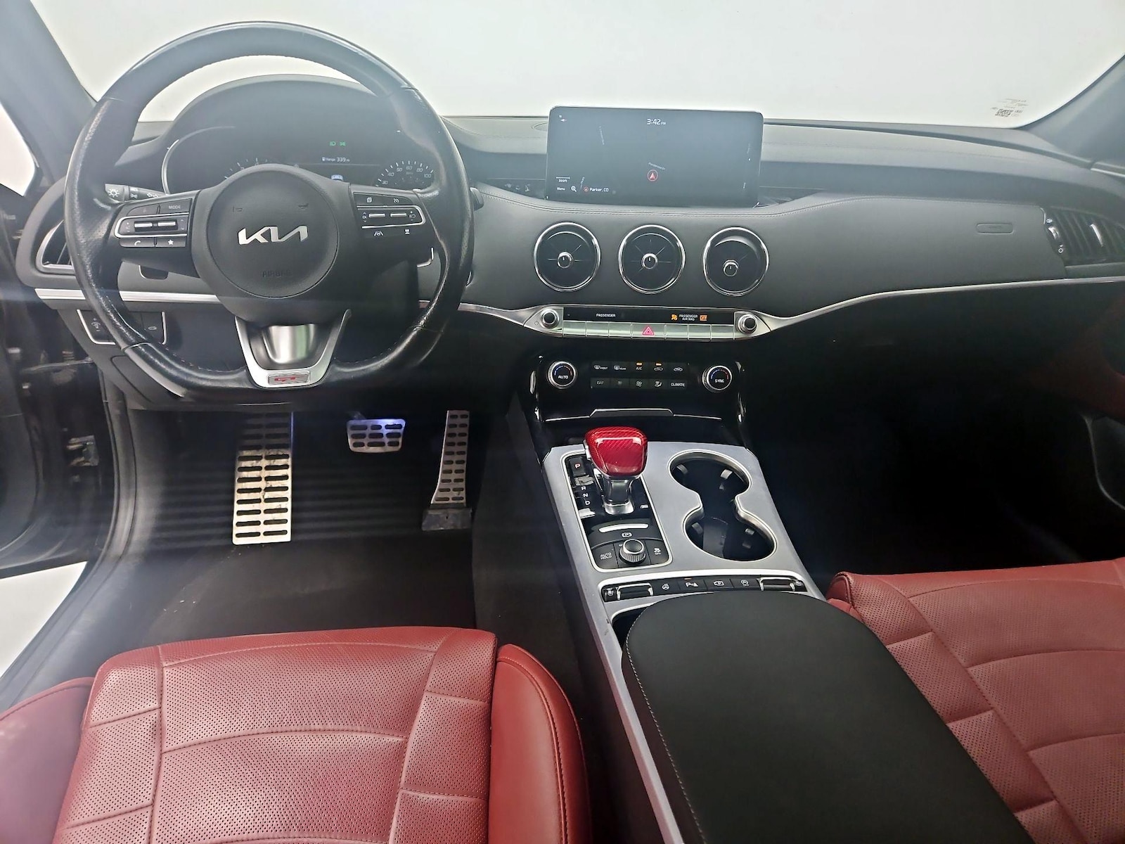 Apple CarPlay® & Android Auto™