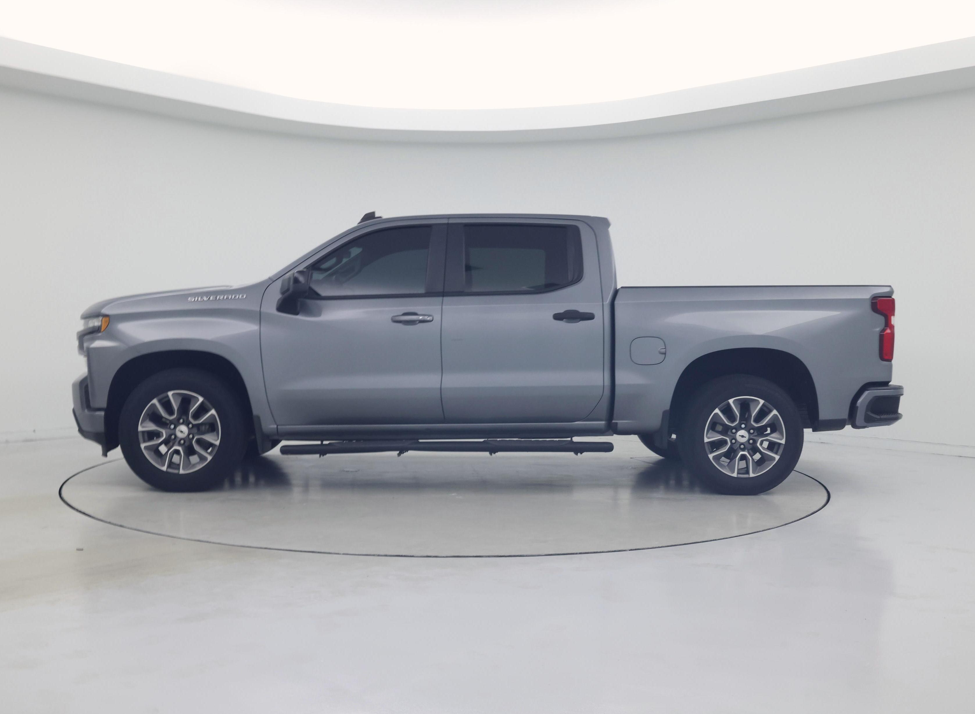 Thumbnail: 2020 Chevrolet Silverado 1500 - 3