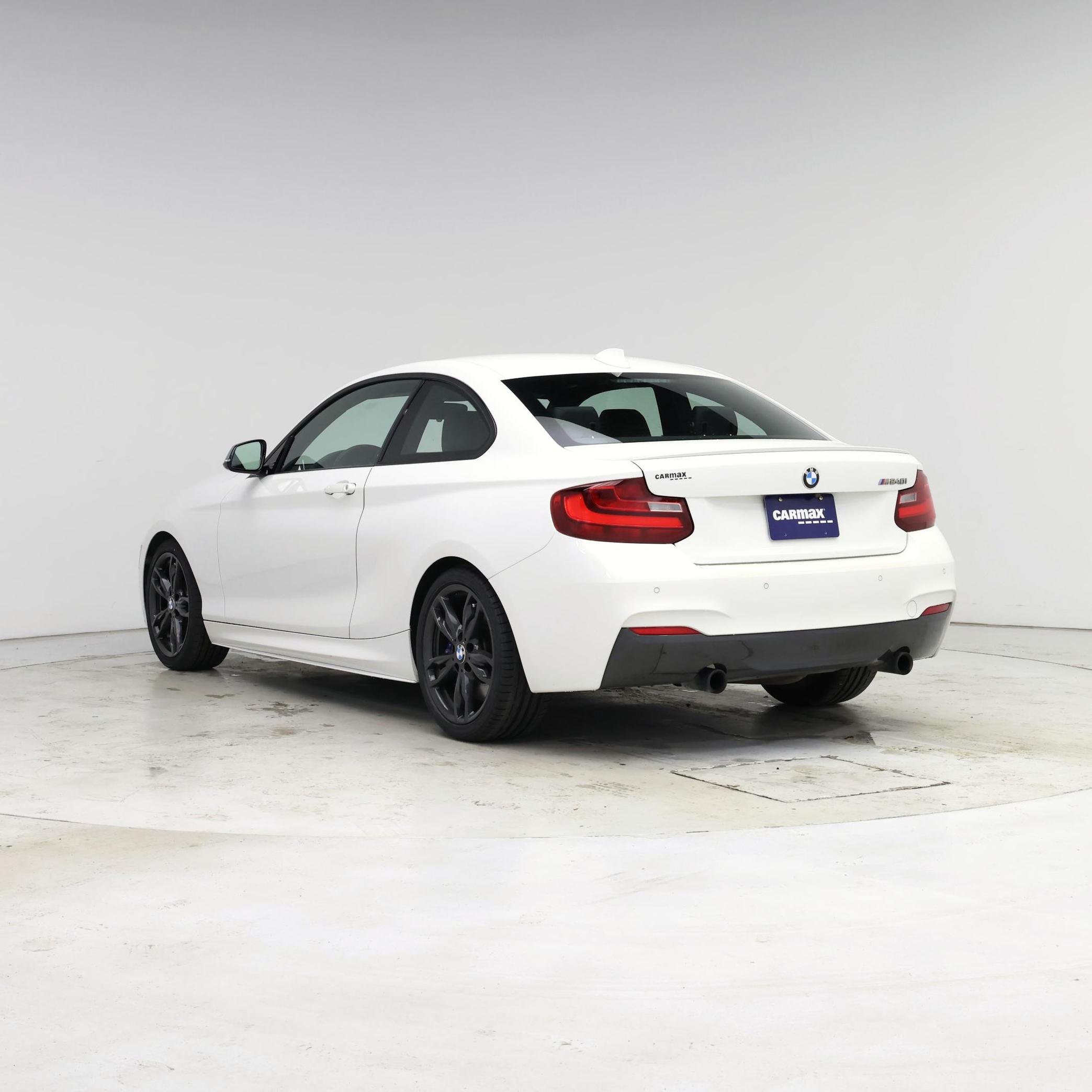 Thumbnail: 2017 BMW 2 Series - 2