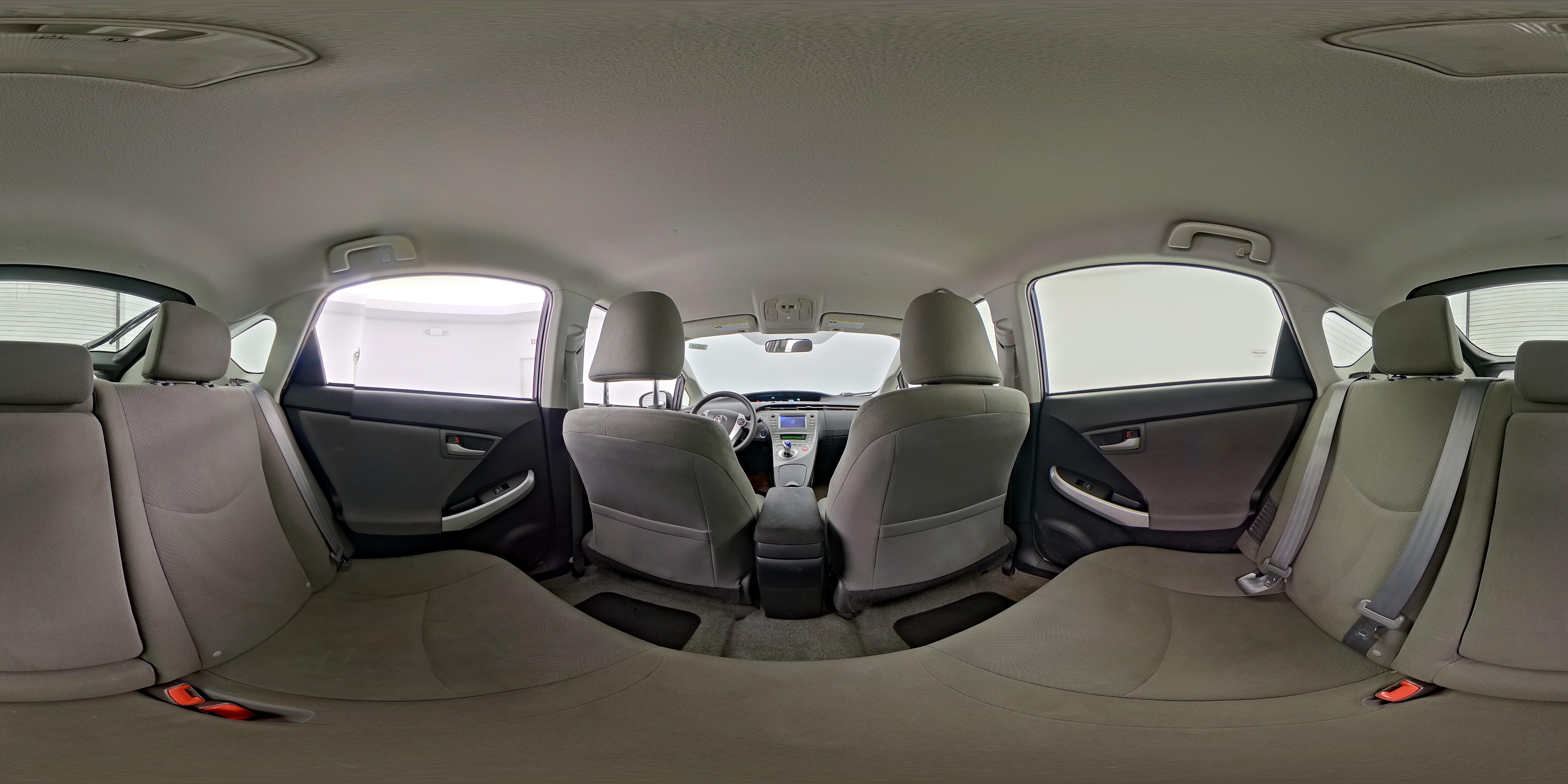 2014 Toyota Prius Three - Photo 25