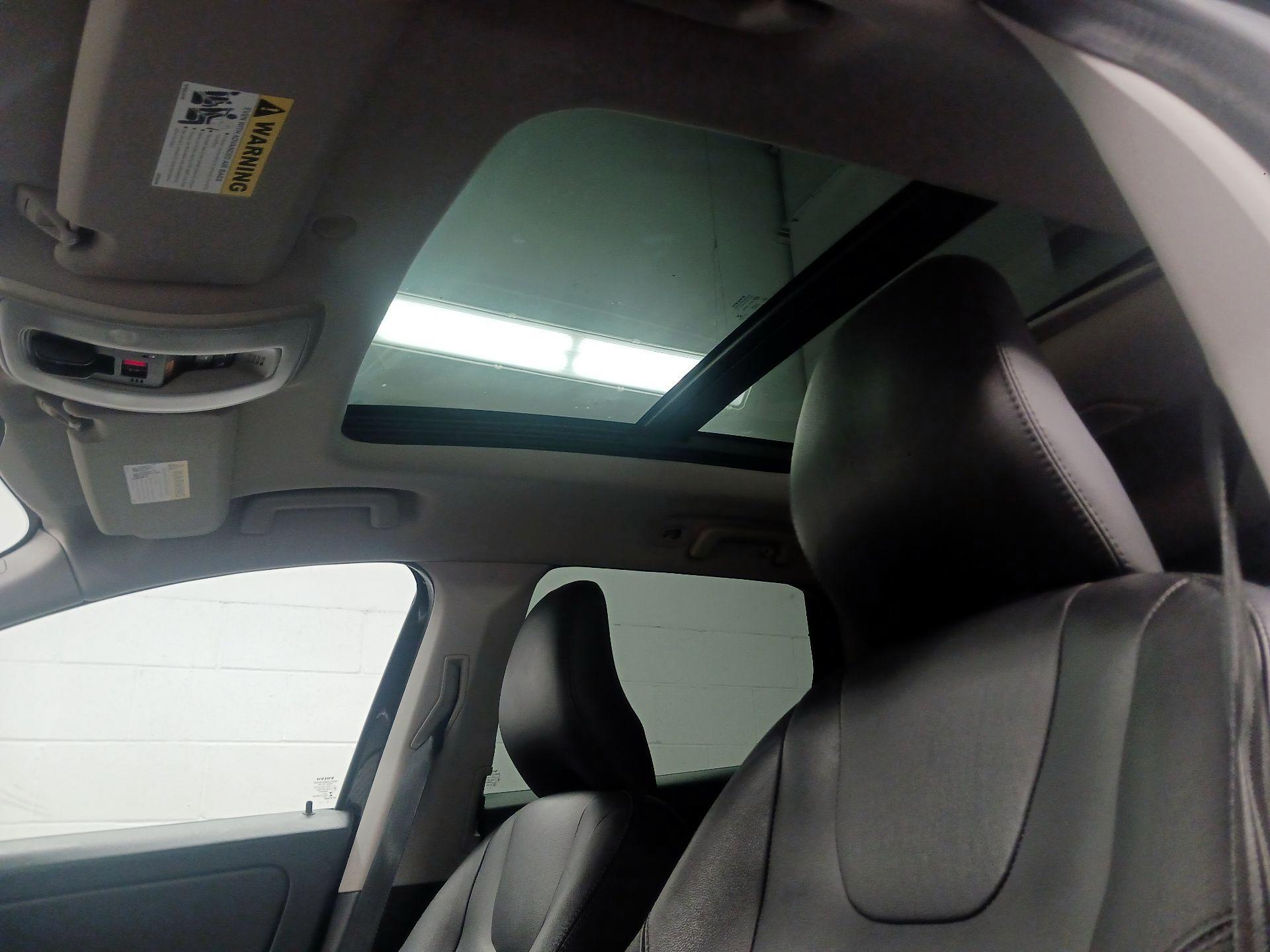 Thumbnail: 2015 Volvo XC60 - 18
