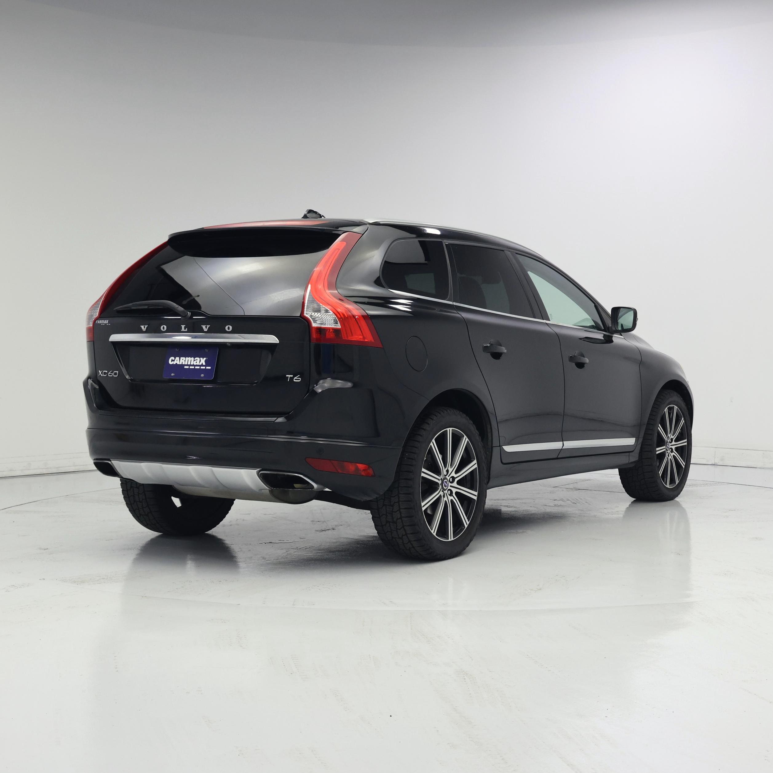 Thumbnail: 2015 Volvo XC60 - 8