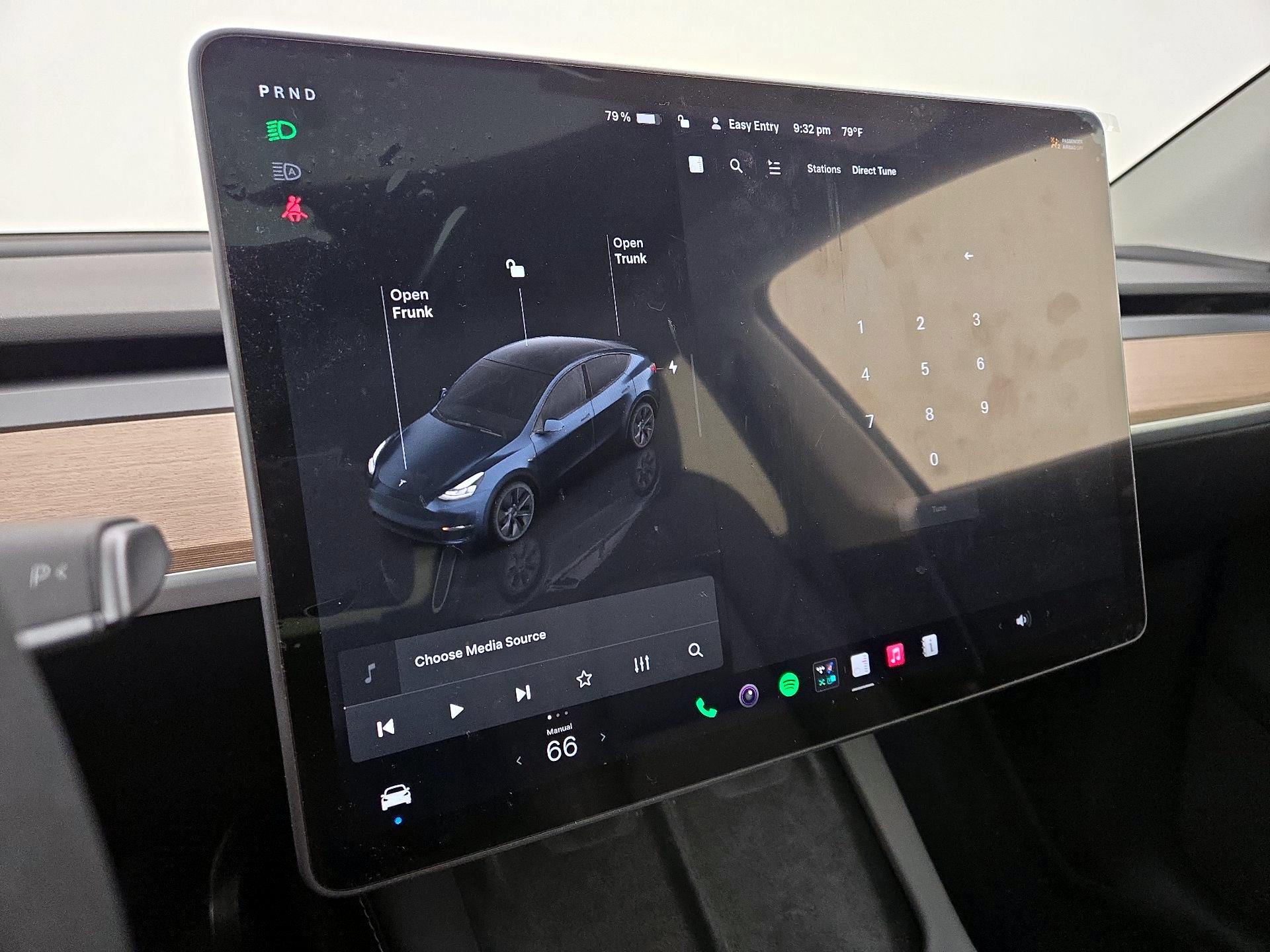 Thumbnail: 2025 Tesla Model Y - 15