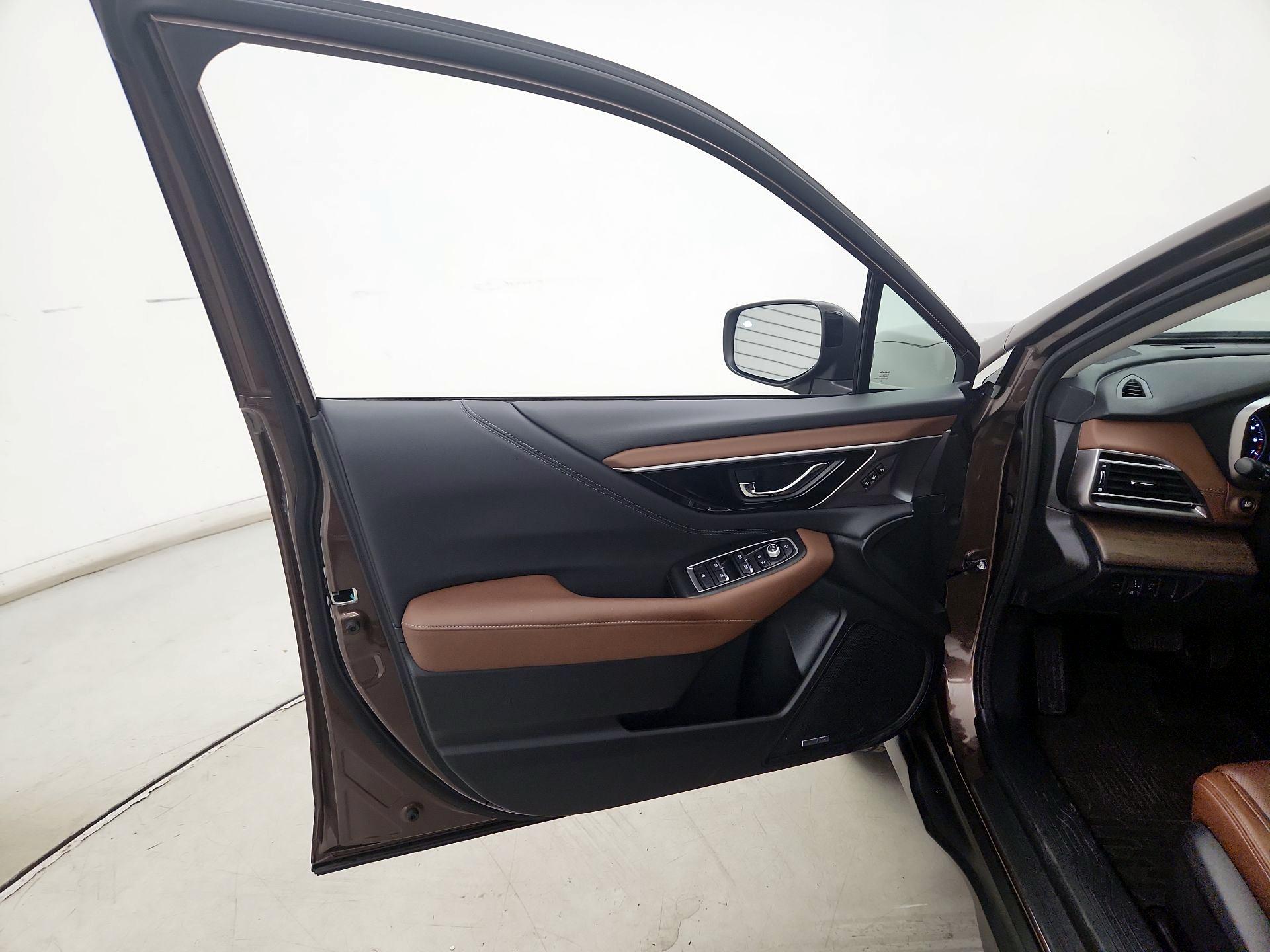 Thumbnail: 2022 Subaru Outback - 12