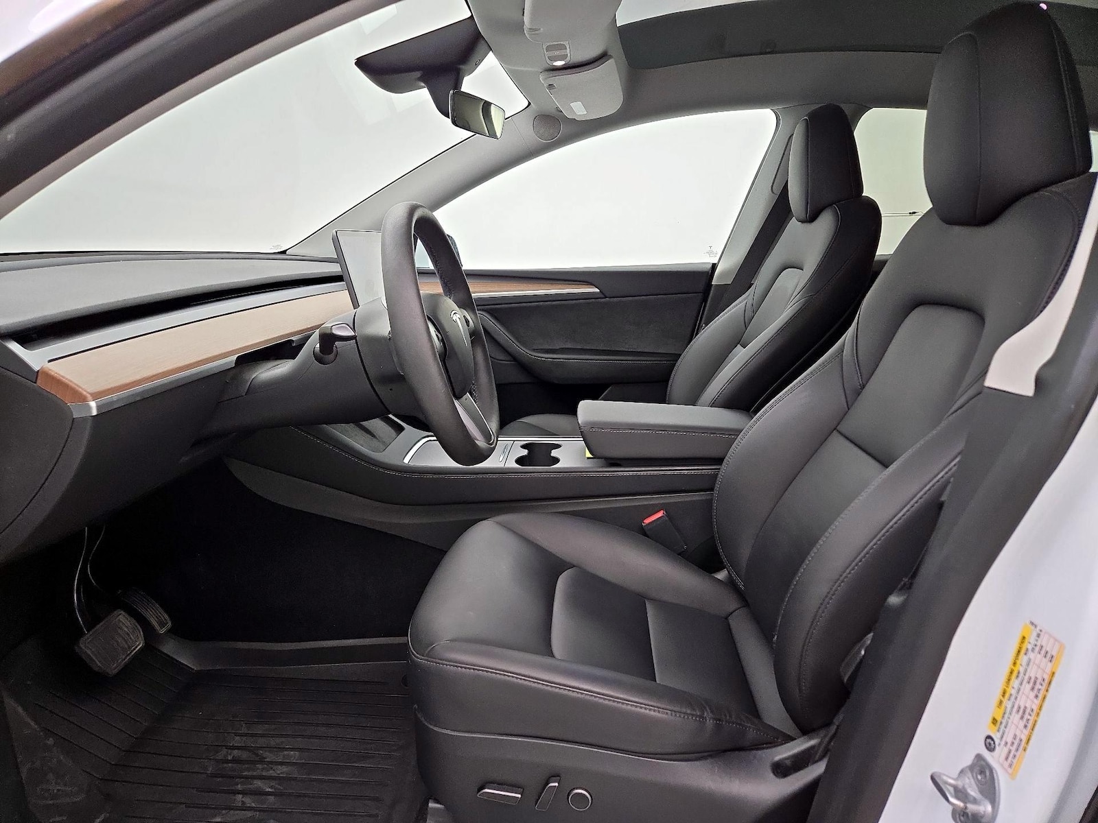 2023 Tesla Model Y Long Range - Photo 12