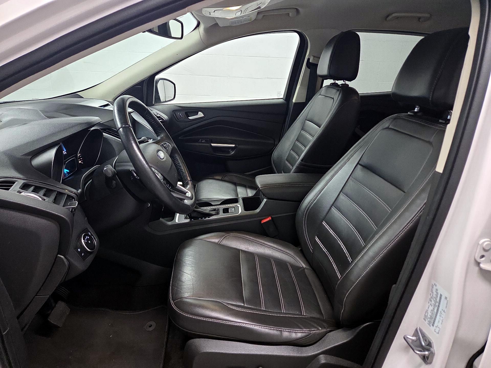 Thumbnail: 2017 Ford Escape - 11