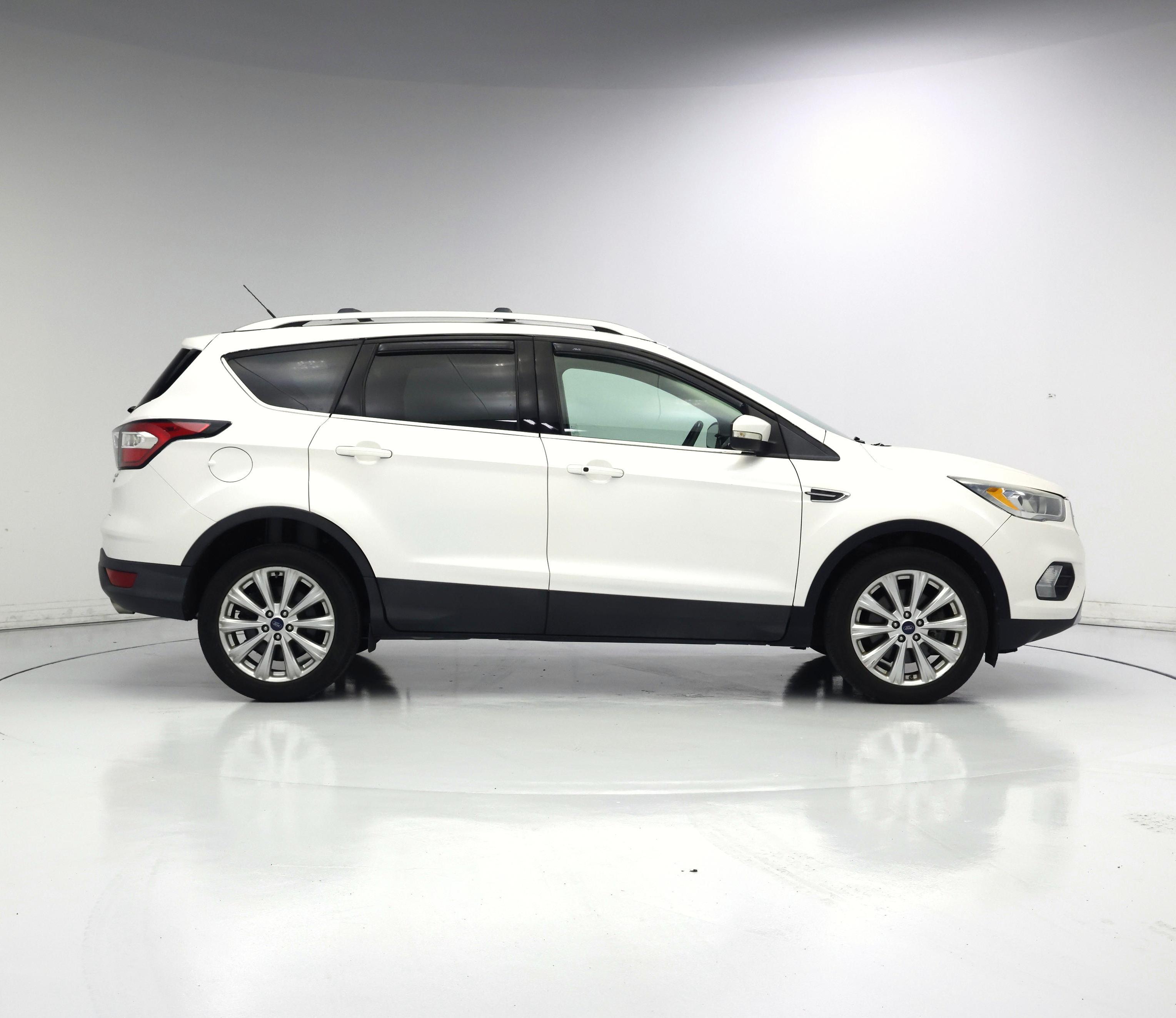 Thumbnail: 2017 Ford Escape - 7