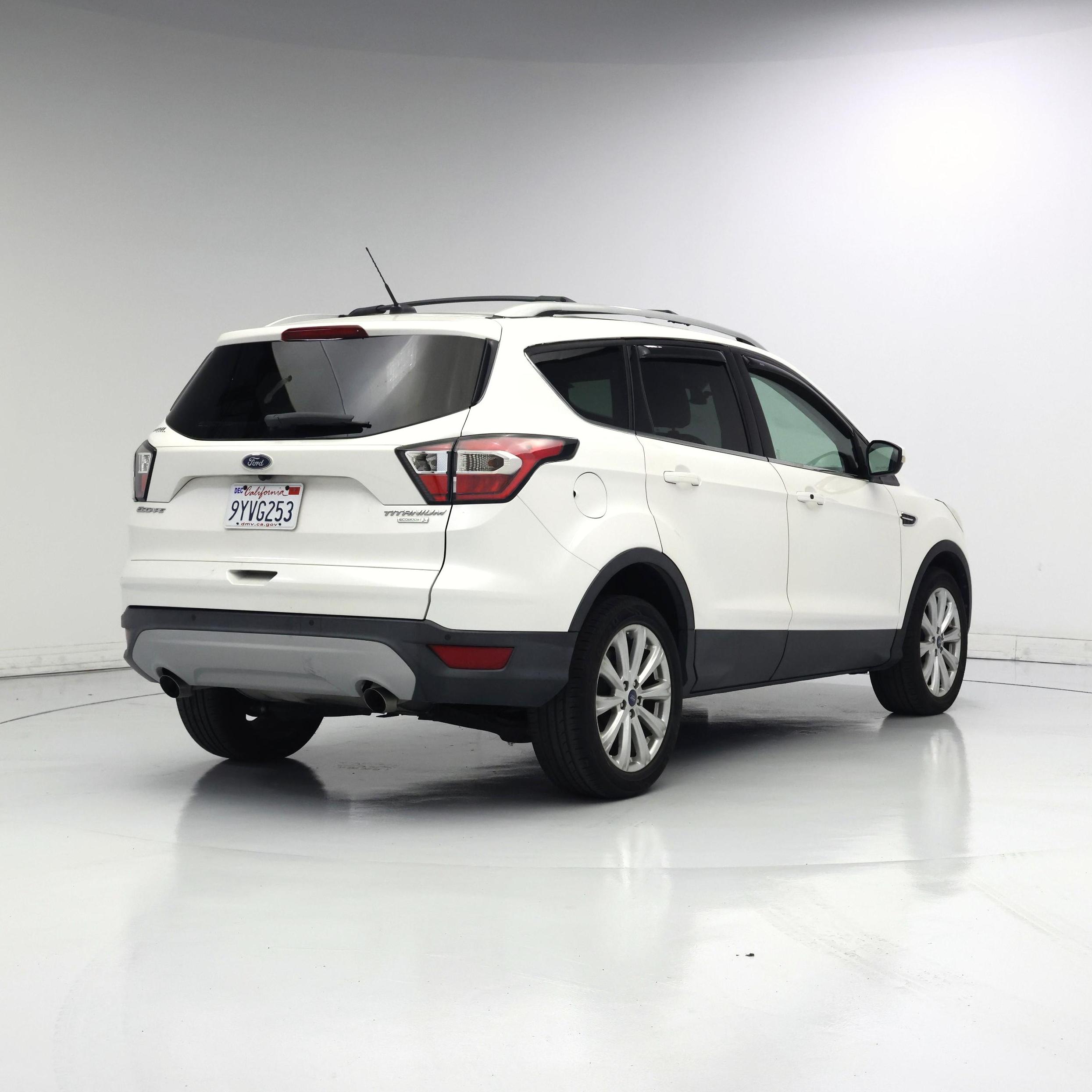 Thumbnail: 2017 Ford Escape - 8