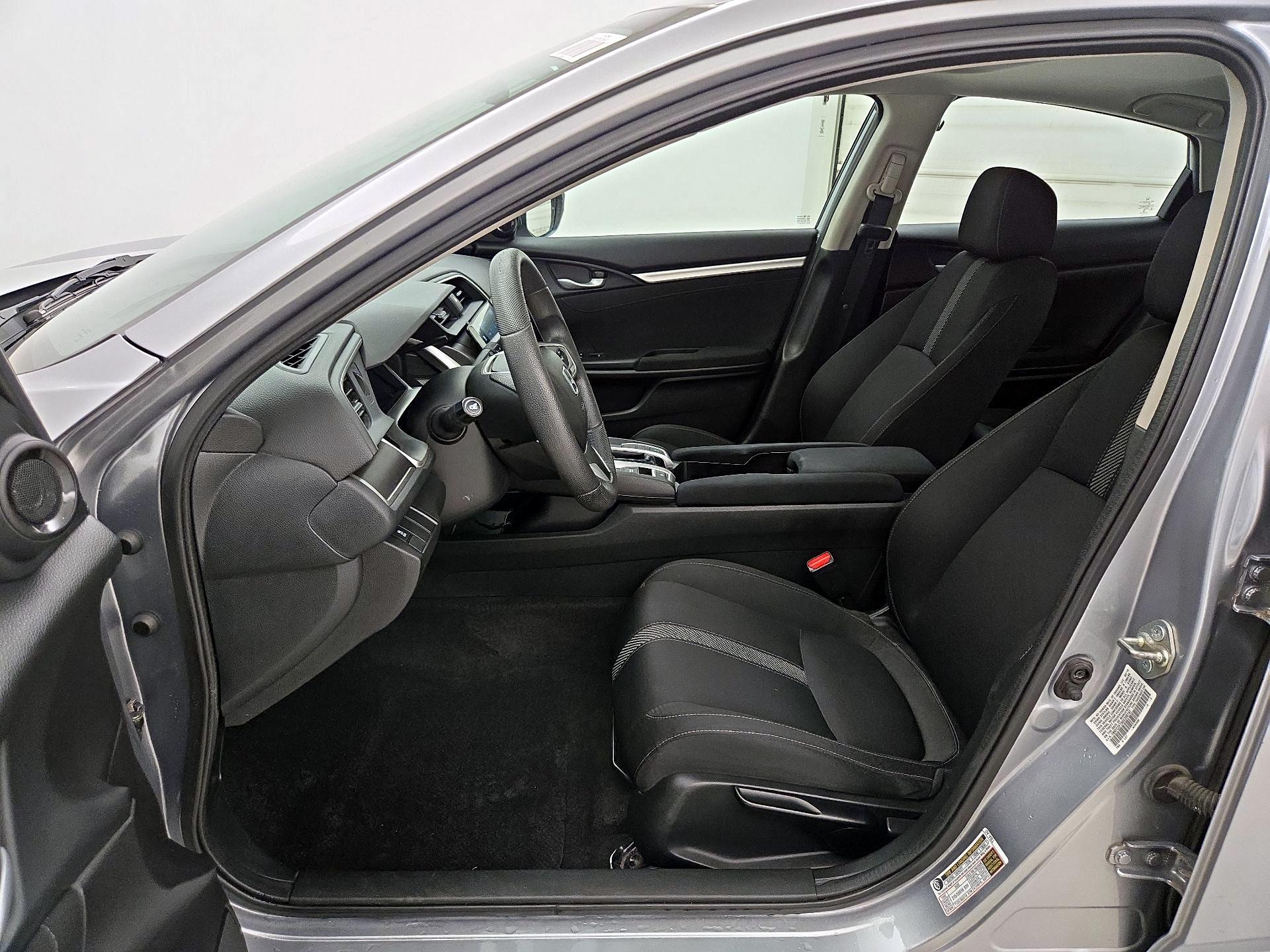 Thumbnail: 2016 Honda Civic - 11
